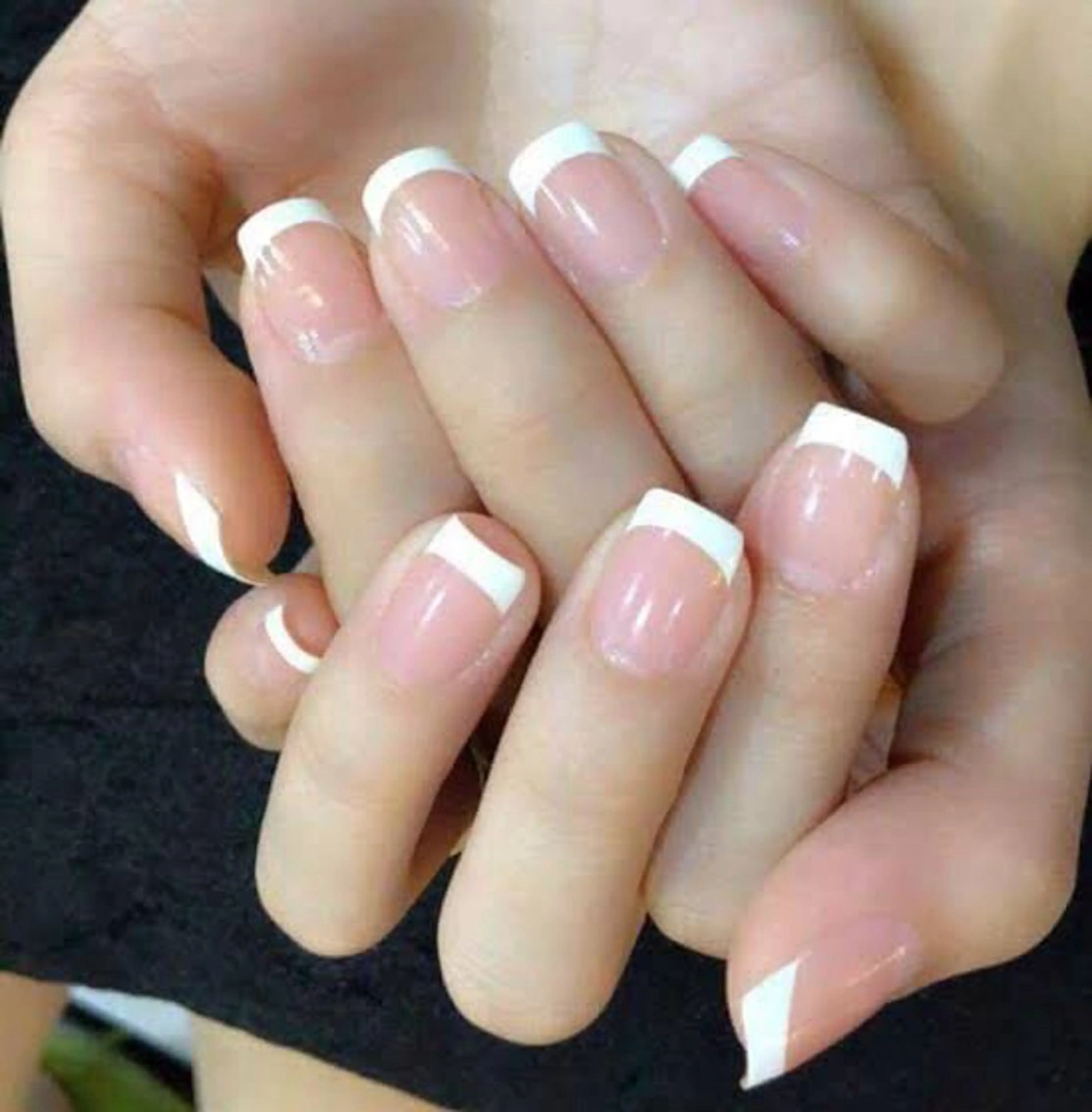💅フレンチデザインネイル【自爪】の写真