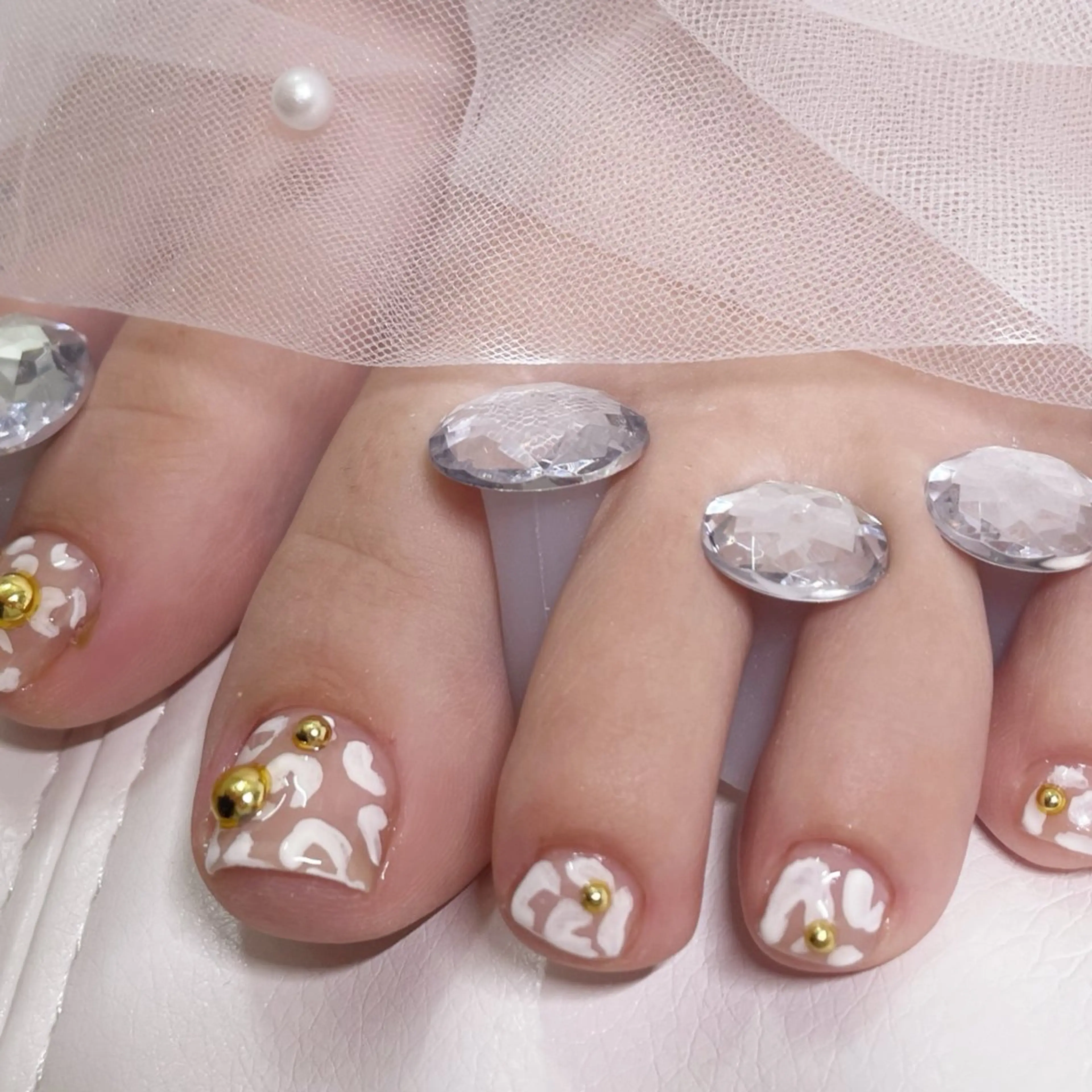 ネイル フットネイル AYA Reginaのネイルデザイン