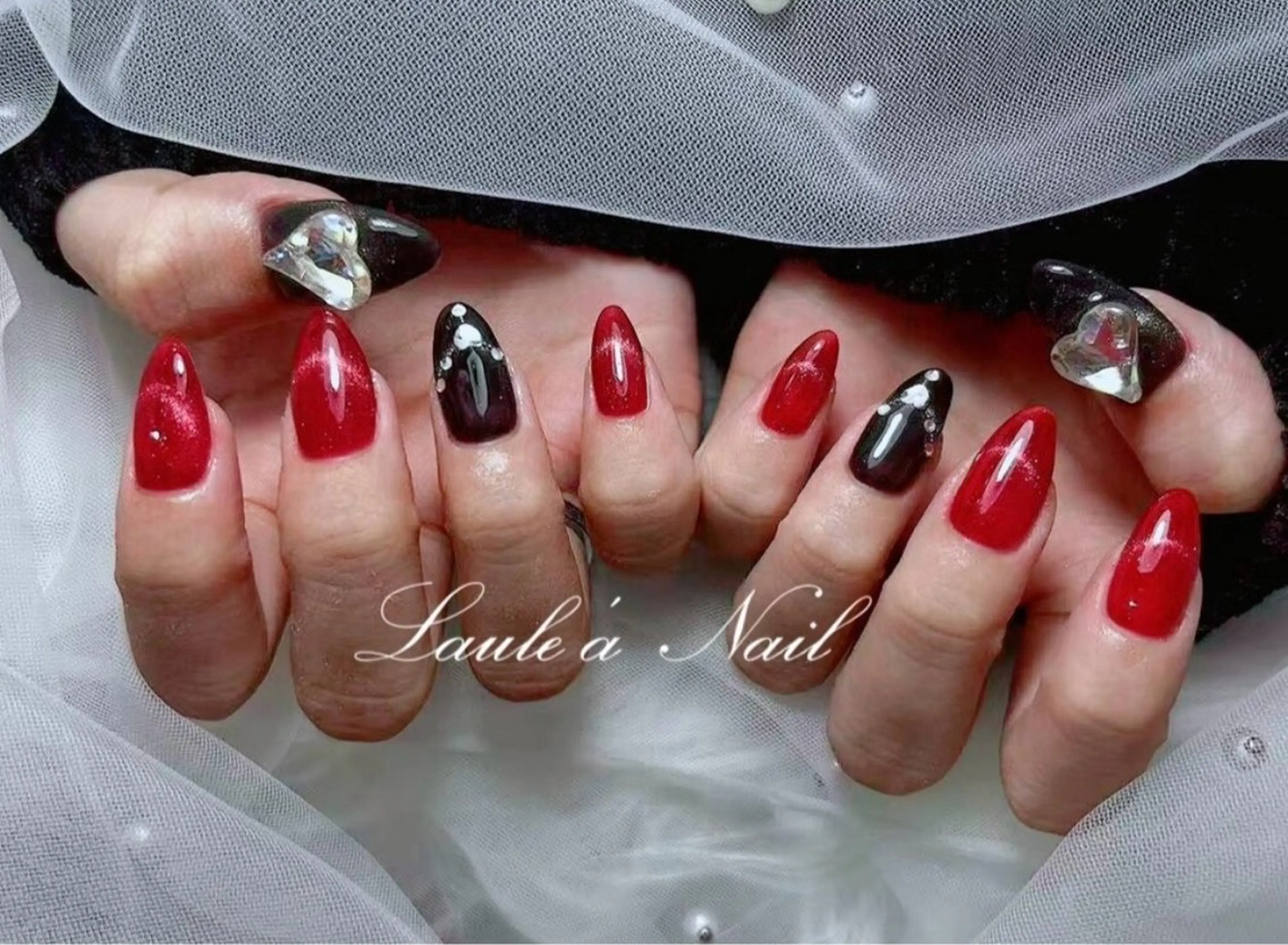 ネイル ハンドネイル 🌈 Laule'aのネイルデザイン