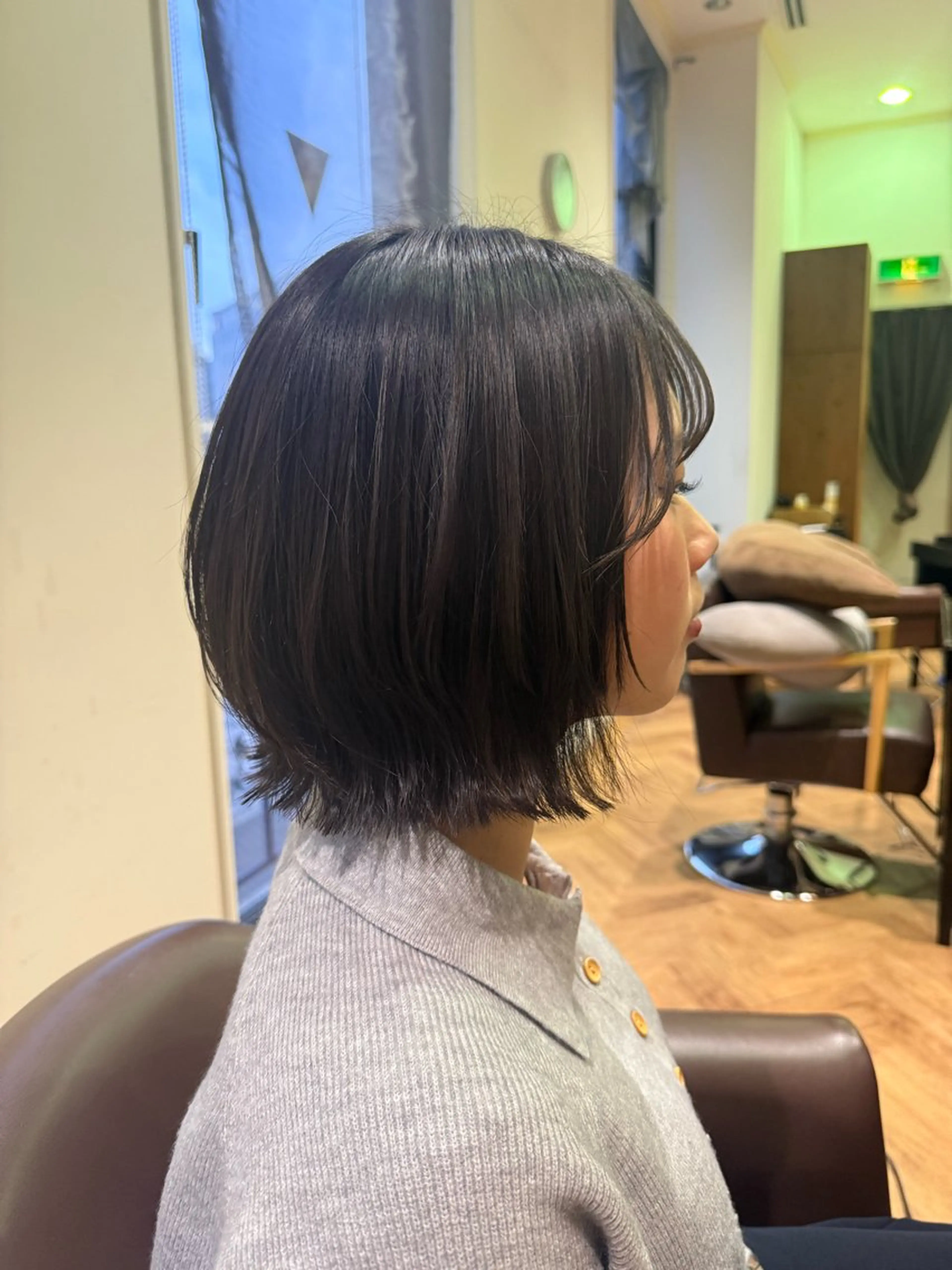 ショート ボブ くびれヘア レイヤーカット 溝口 槙里也のヘアスタイル