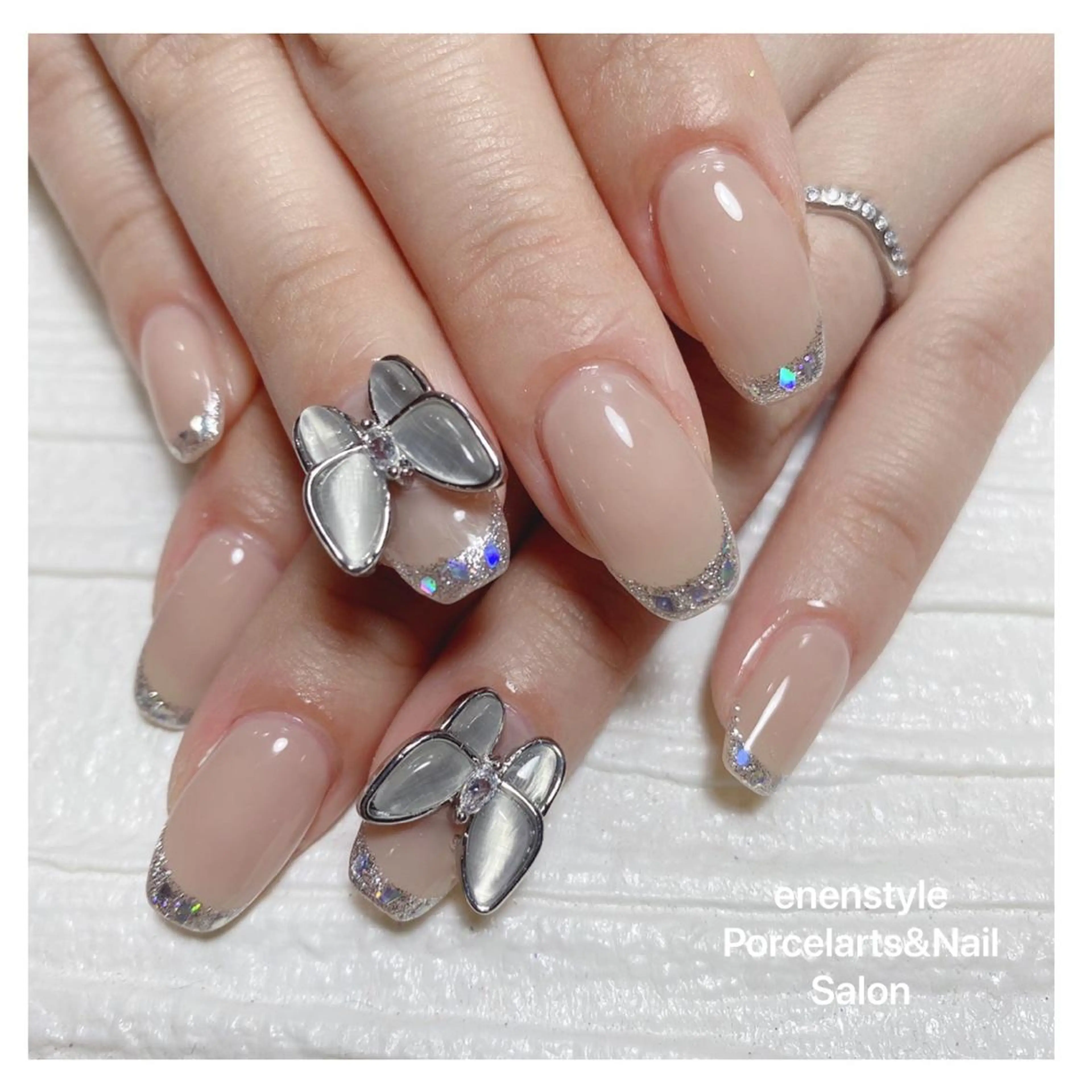 ミディアム ネイル ハンドネイル 👑enen style👑のネイルデザイン