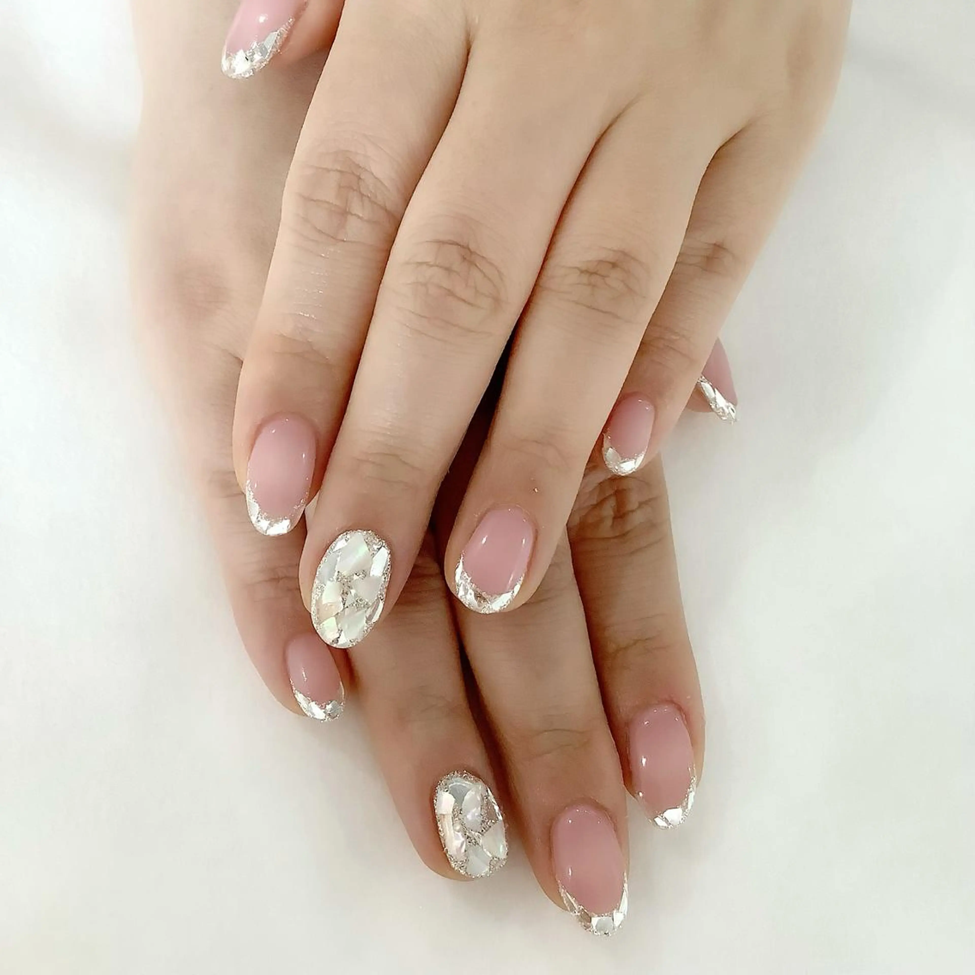 ネイル ハンドネイル 💎🐰 saki. m 🐰💎のネイルデザイン