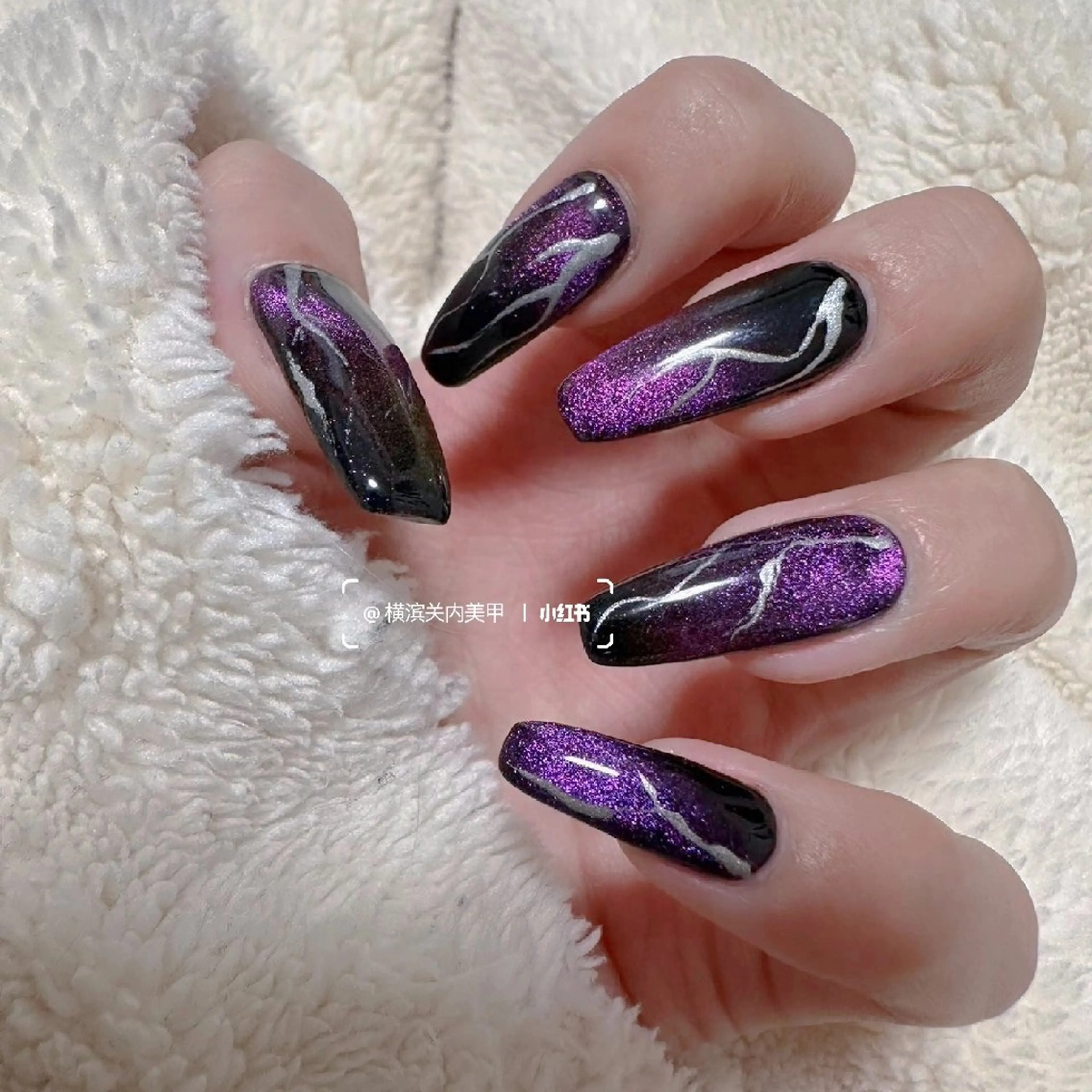 ネイル ハンドネイル E·U·B ネイル所属・横浜市中区曙町 E·U·Bネイルのネイルデザイン