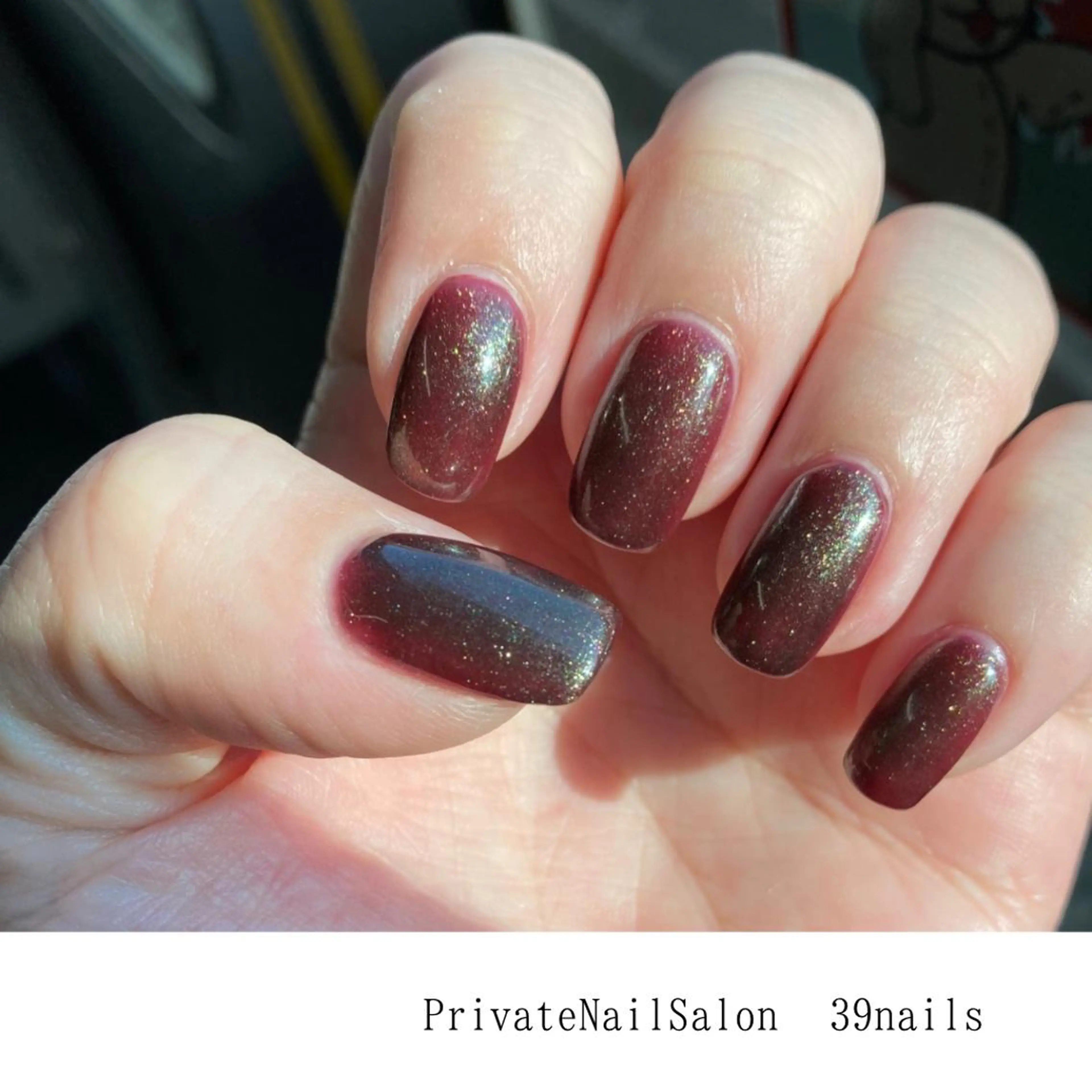 ネイル ボルドー マグネットネイル ワンカラーネイル シンプルネイル スクエアネイル ハンドネイル 39-nails EharaMikuのネイルデザイン