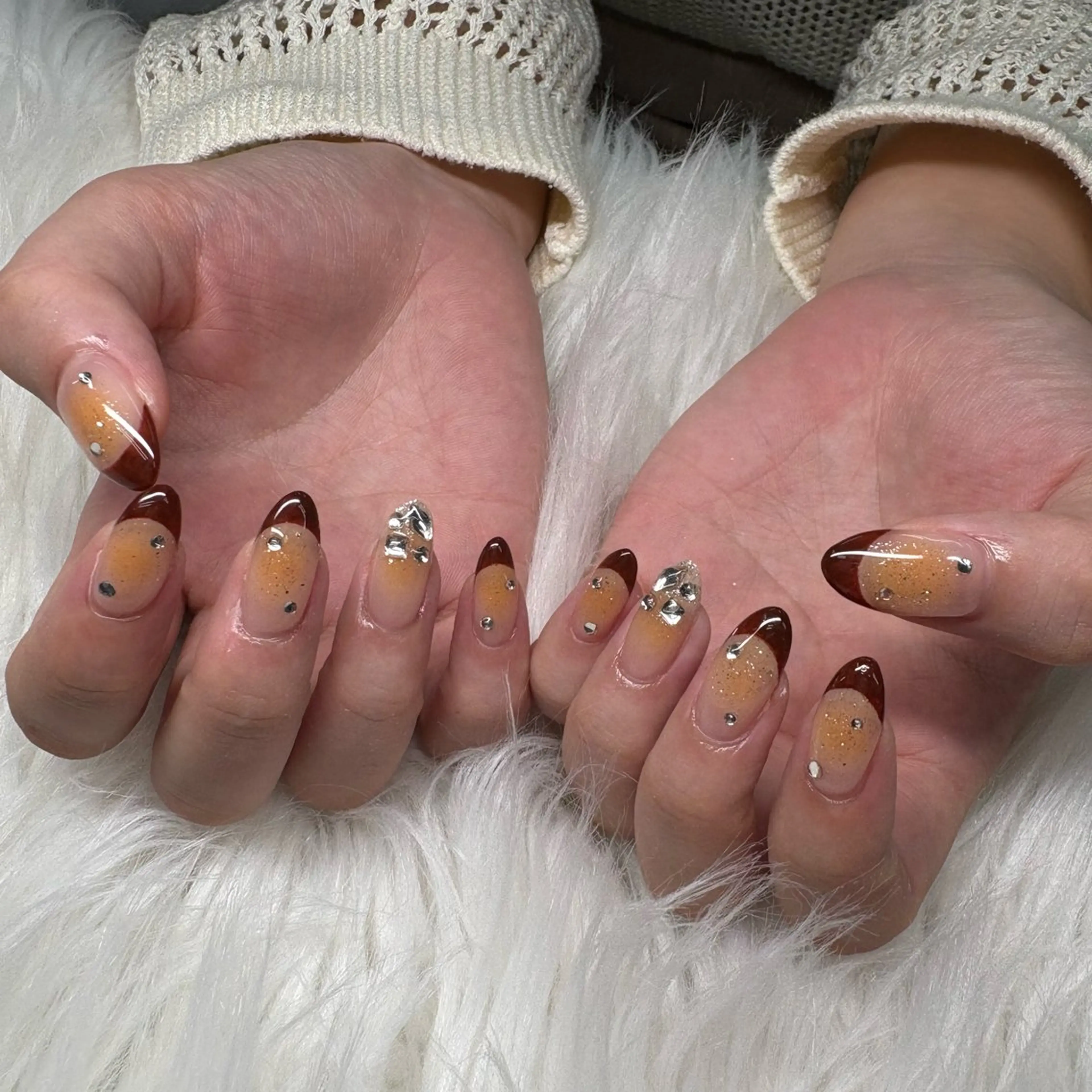 ネイル ハンドネイル SHION のネイルデザイン