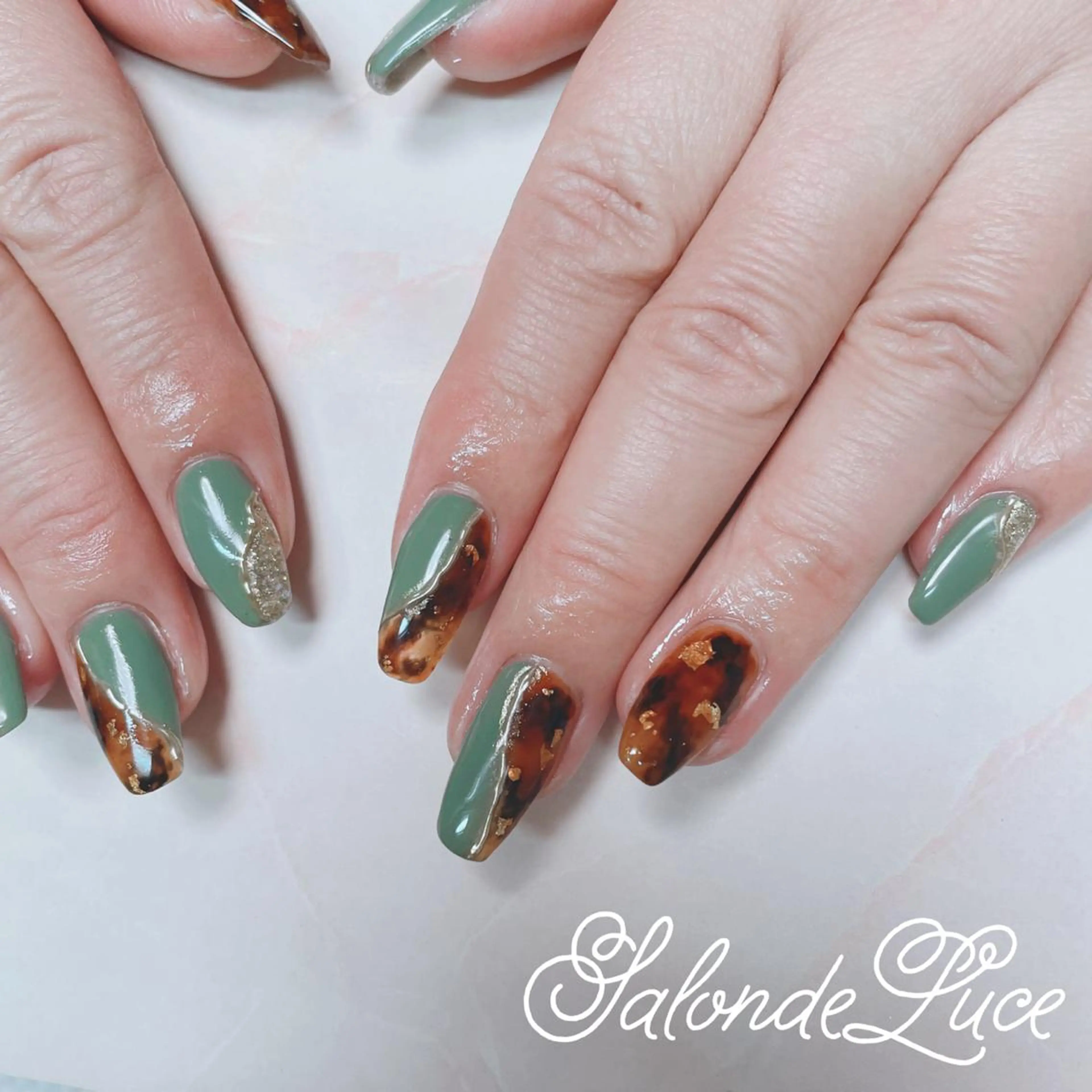 ネイル べっ甲ネイル ミラーネイル ハンドネイル Salon de Luceのネイルデザイン