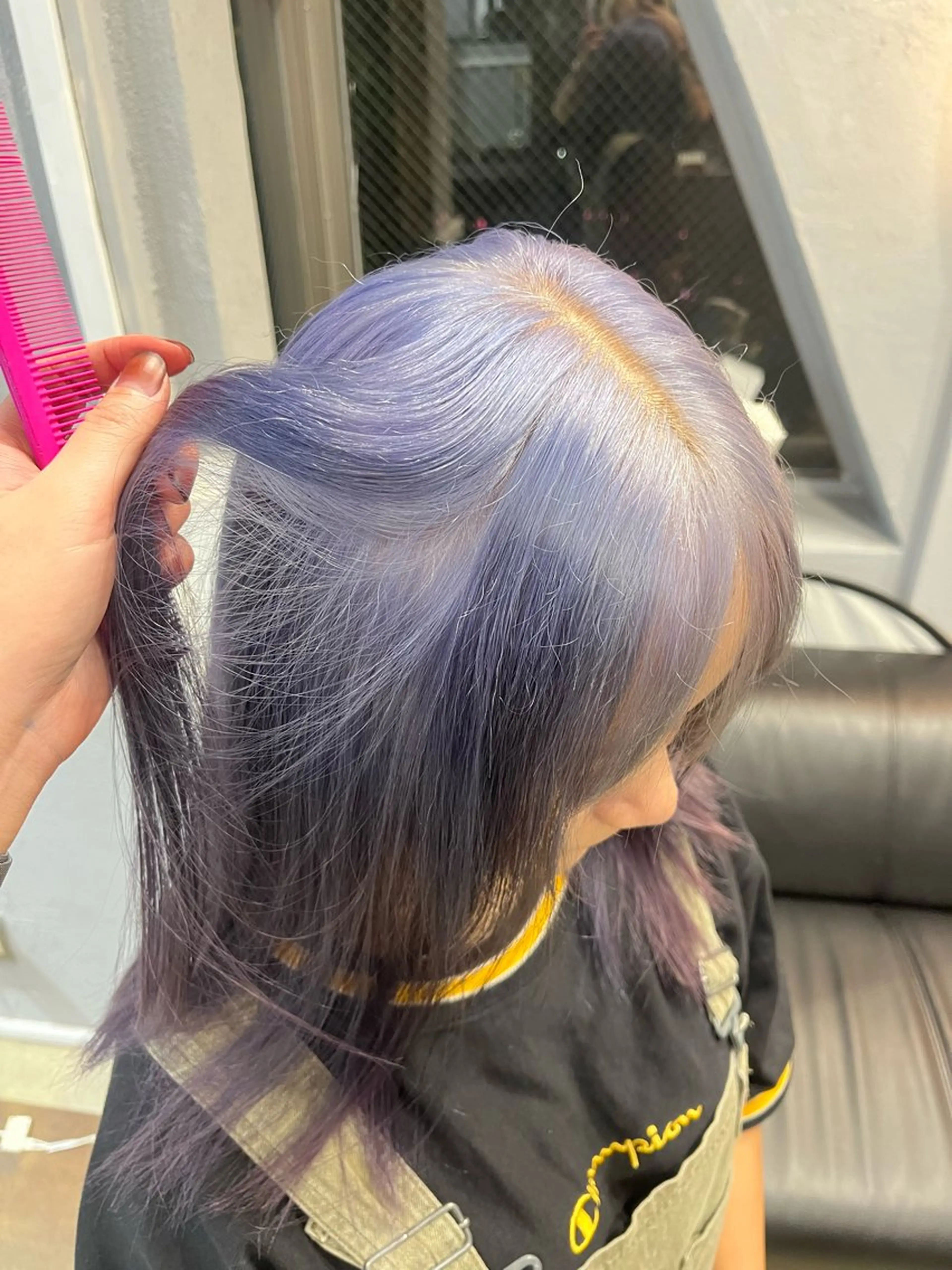 カラー ユイ☆ハイトーン ☆ブリーチデザインのヘアスタイル