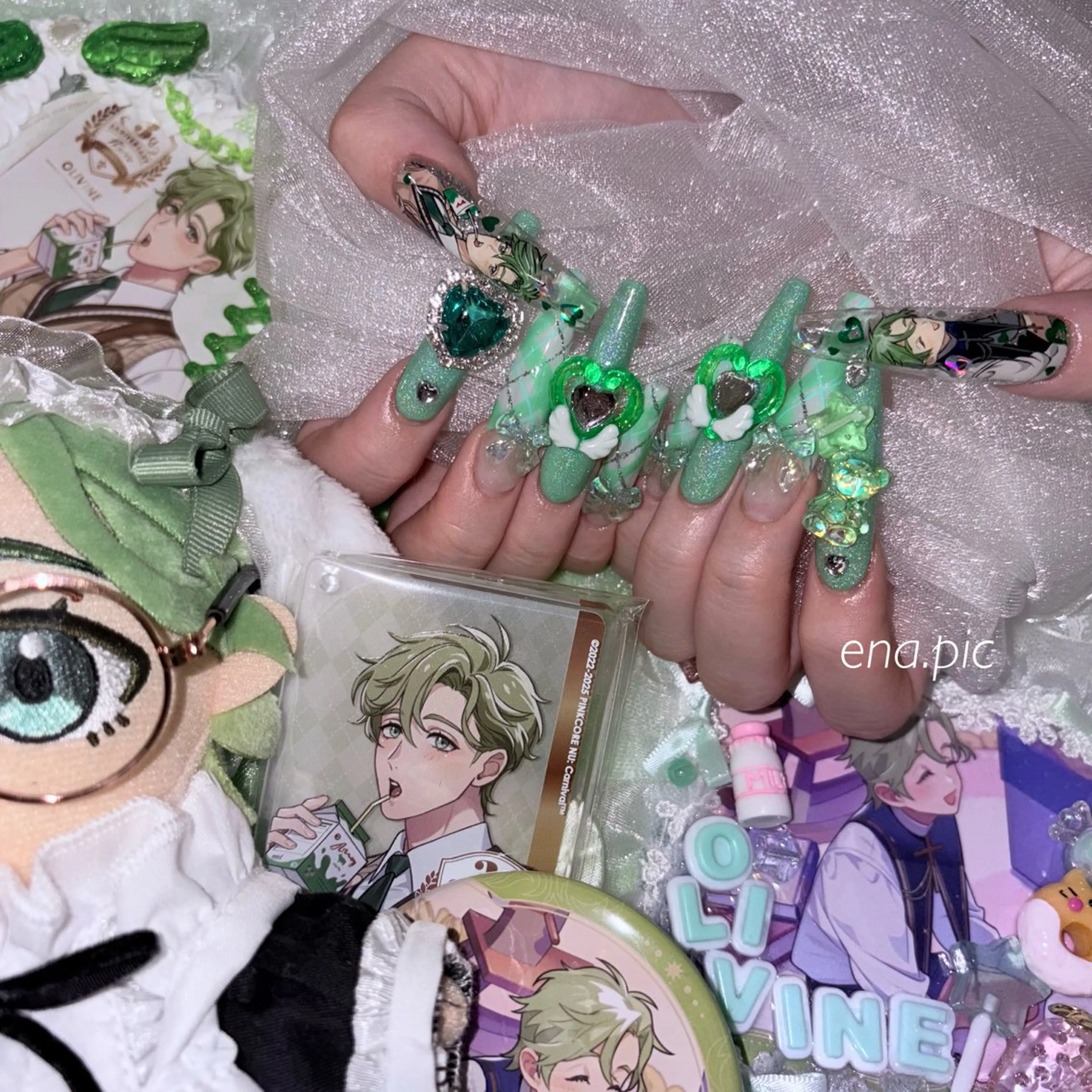 ネイル toyvenail 🖤enaのネイルデザイン