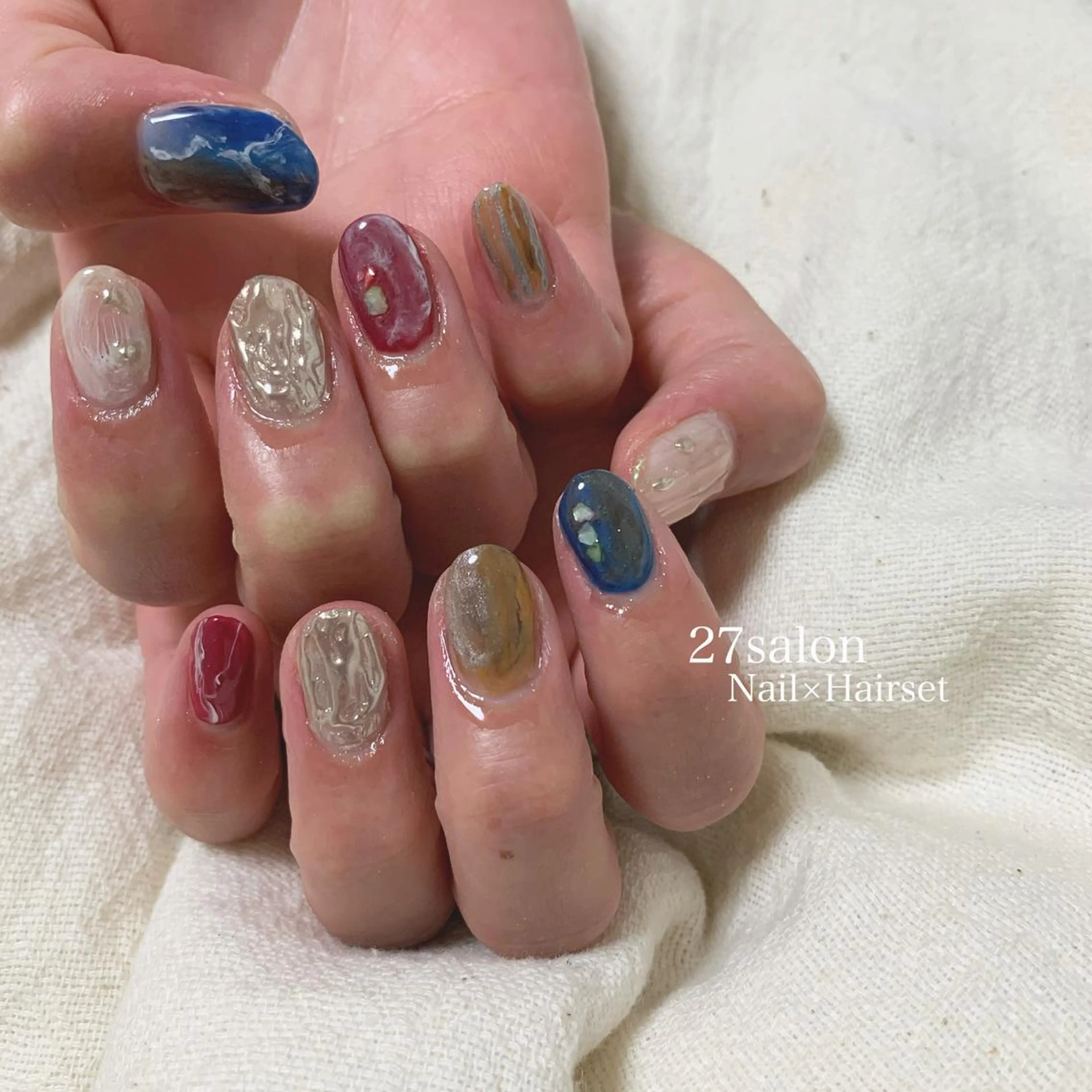 ネイル ミラーネイル ニュアンスネイル 27salon yuinaのネイルデザイン