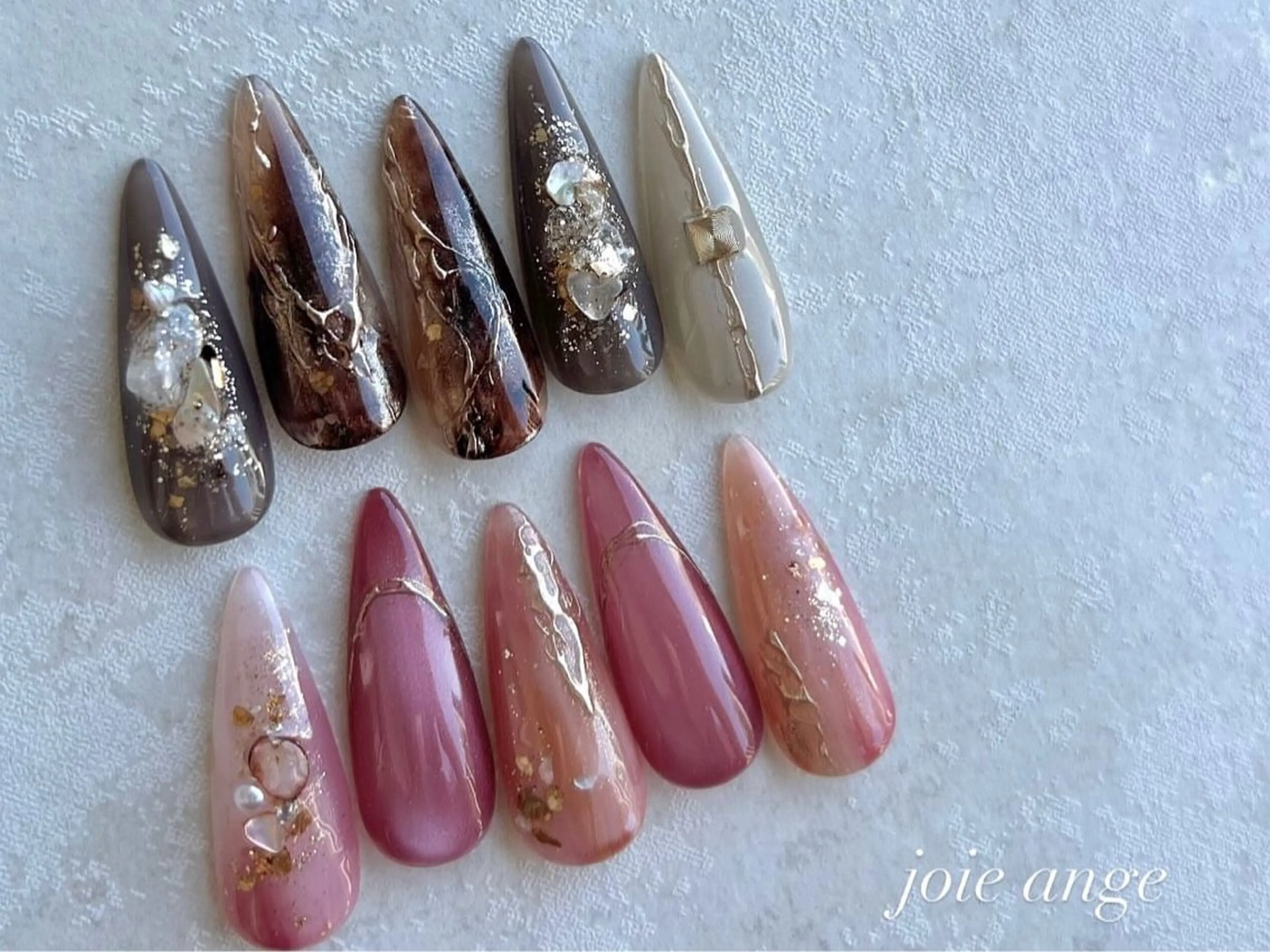 （ケア、オフ込）チップ長さ出し10本💖🫧パーツ、アートつけ放題🩰🎨✨   アプレ変更可 （＋2200）の写真