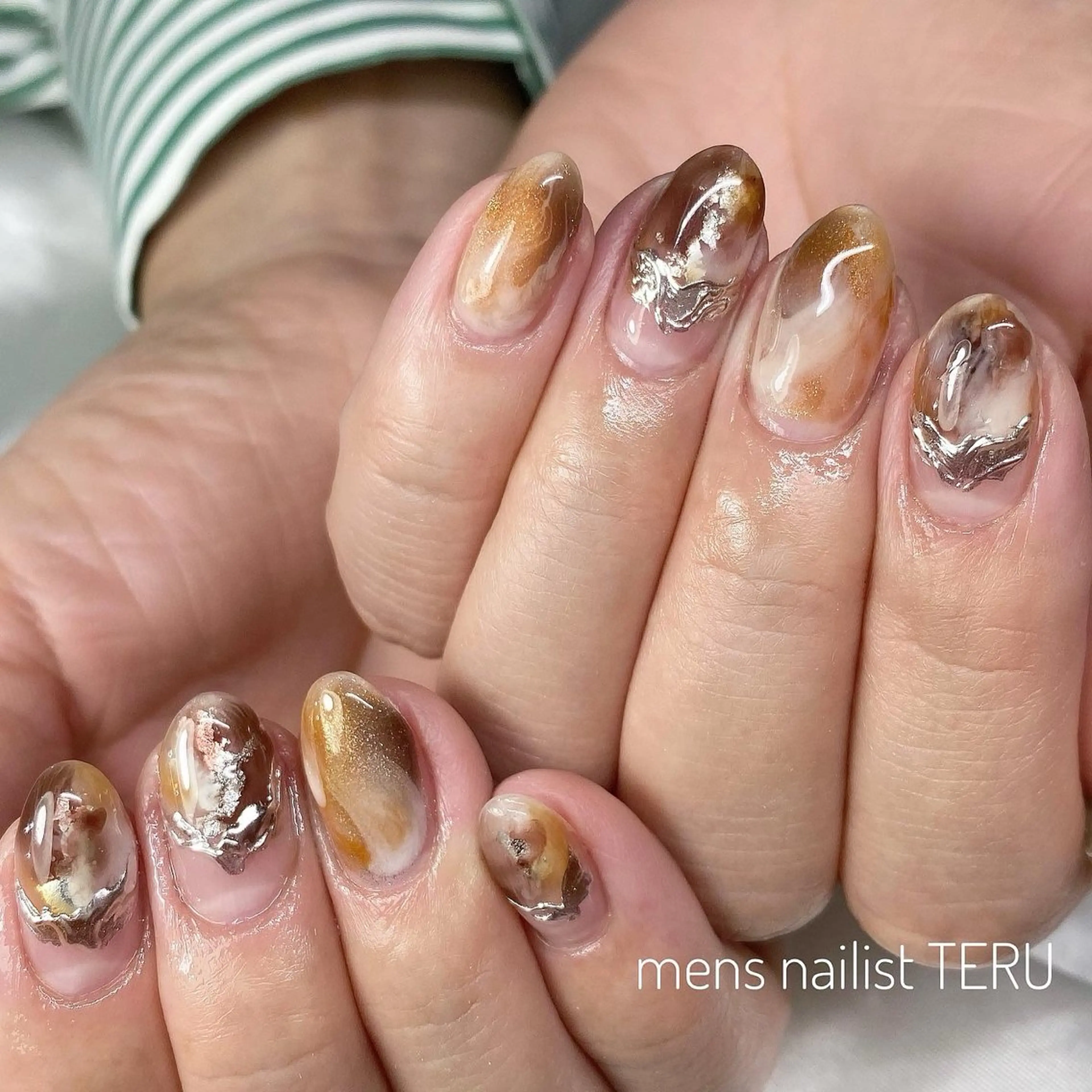 ネイル ブラウン ニュアンスネイル nail salon ETERNAL所属・nailsalon ETERNALのネイルデザイン