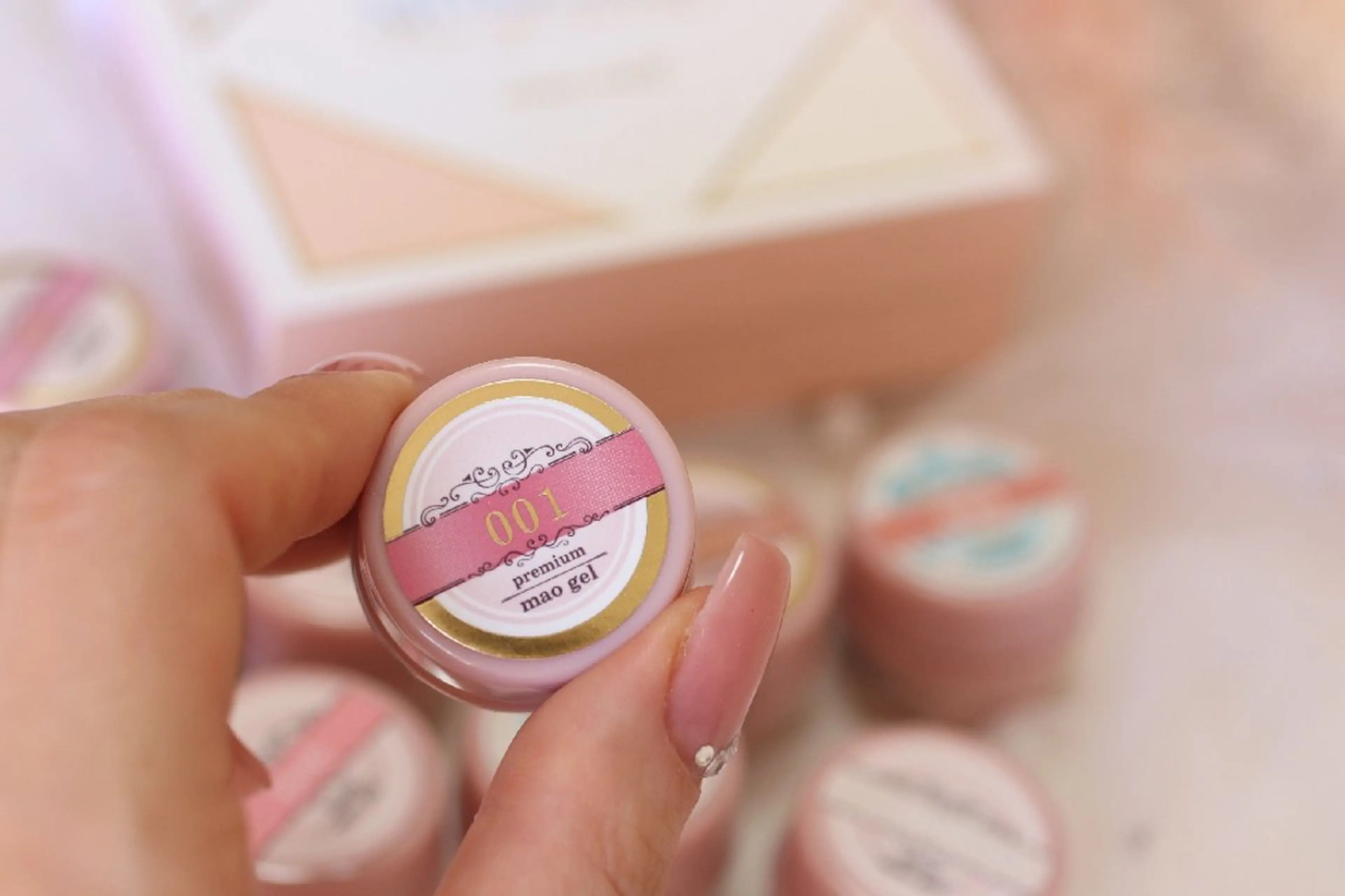 ネイル Lulu nail salon 南堀江店所属・西村 あやかのネイルデザイン