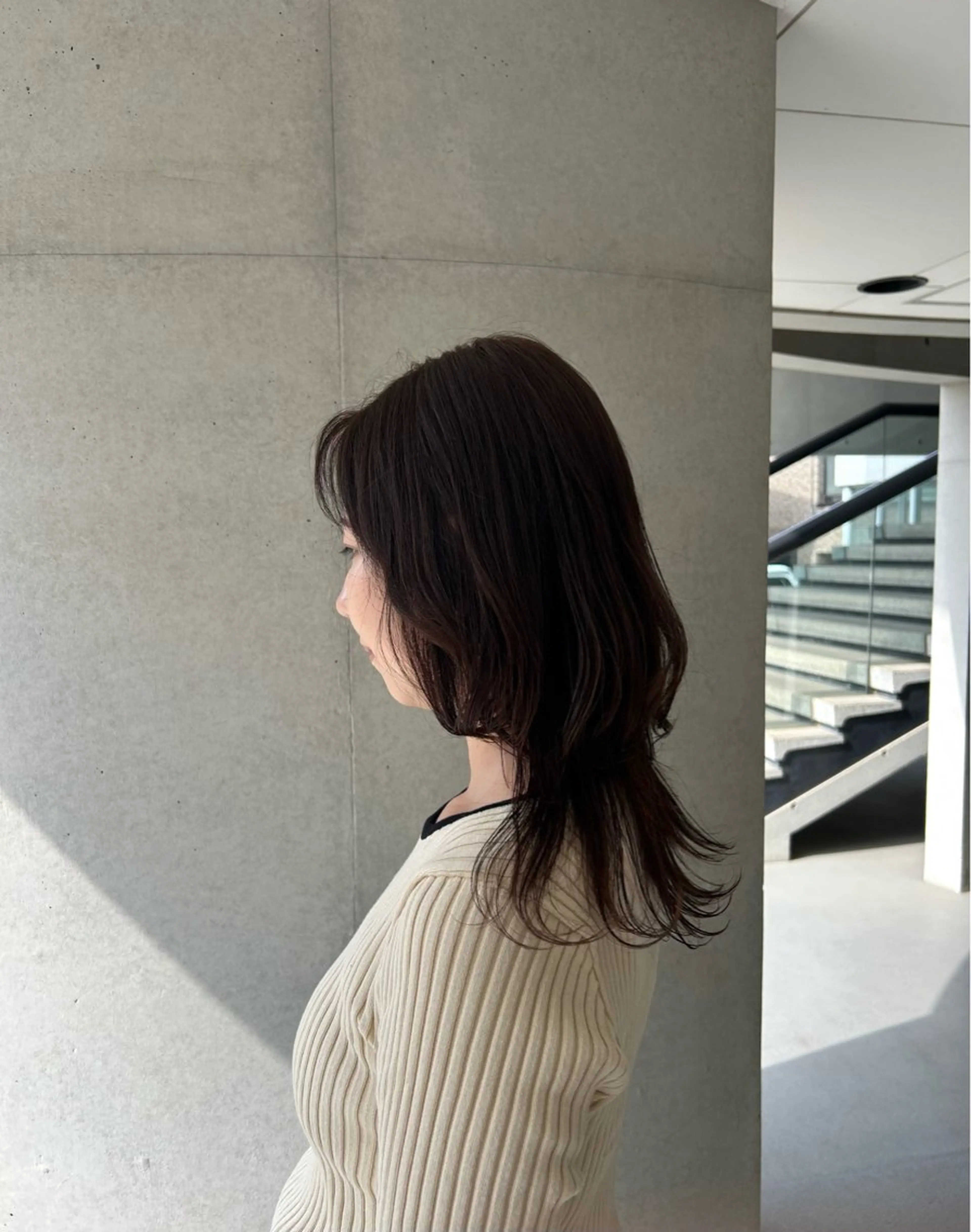 セミロング ウルフカット カット ヘアカラー レナ🧸‪🤎 アメリシュシュのヘアスタイル