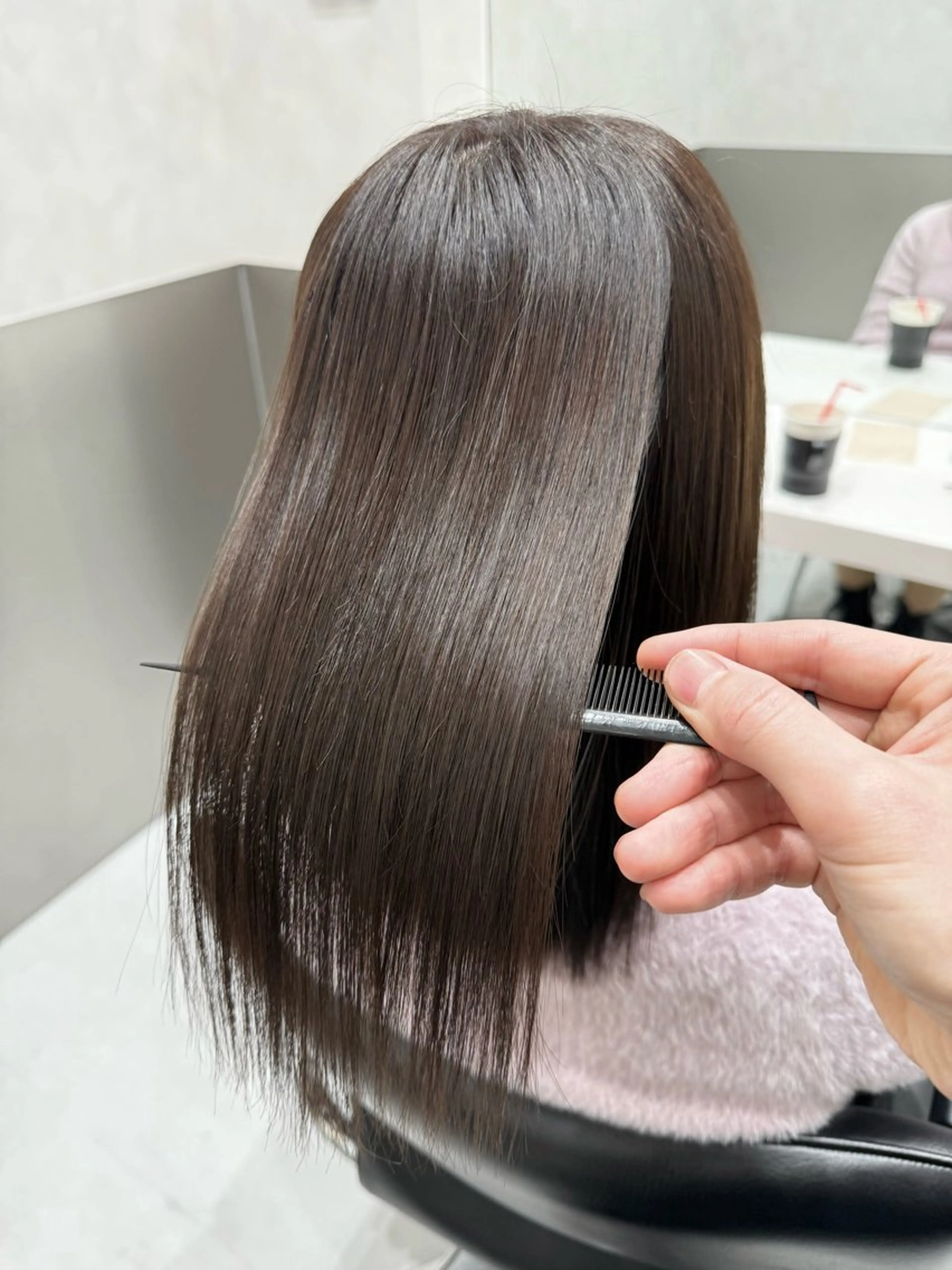 セミロング カラー 美髪職人あお🦕 髪質改善｜原宿のヘアスタイル