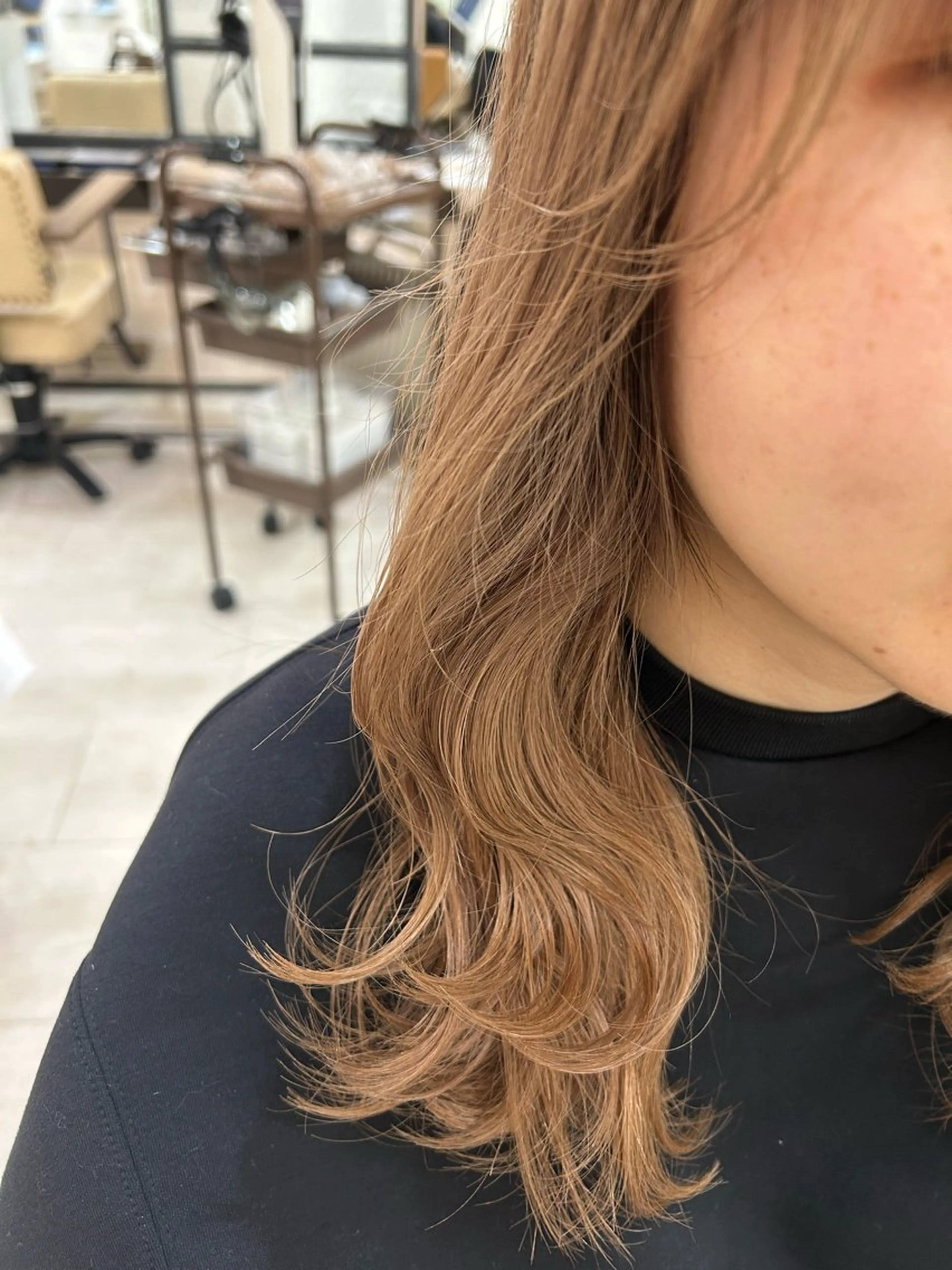 ロング レイヤーカット ロング トリートメント 栗田 優月のヘアスタイル