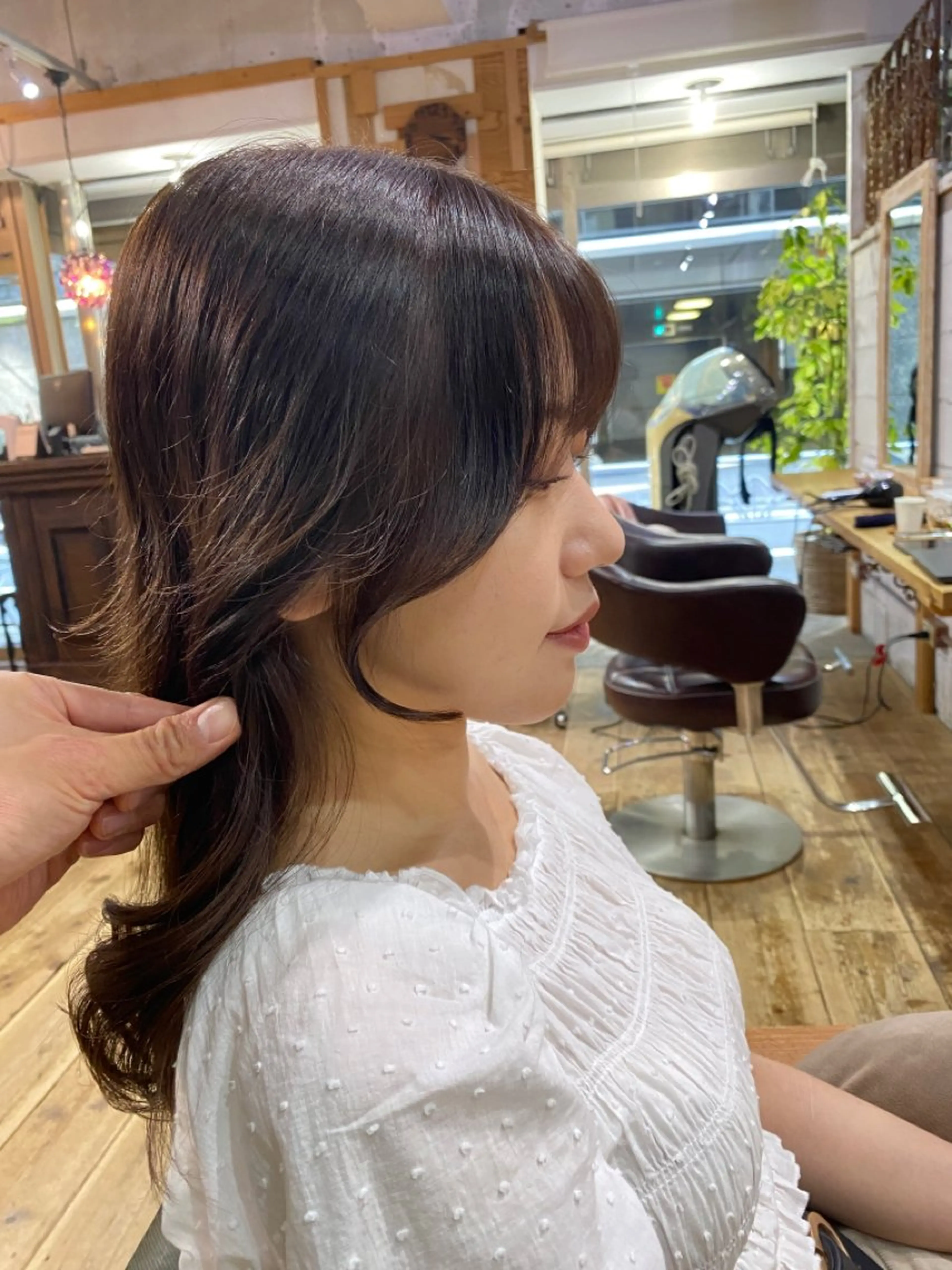 ロング カラー 顔周りカット おくれ毛 カット 【韓国レイヤー特化 ハッシュカット】のヘアスタイル