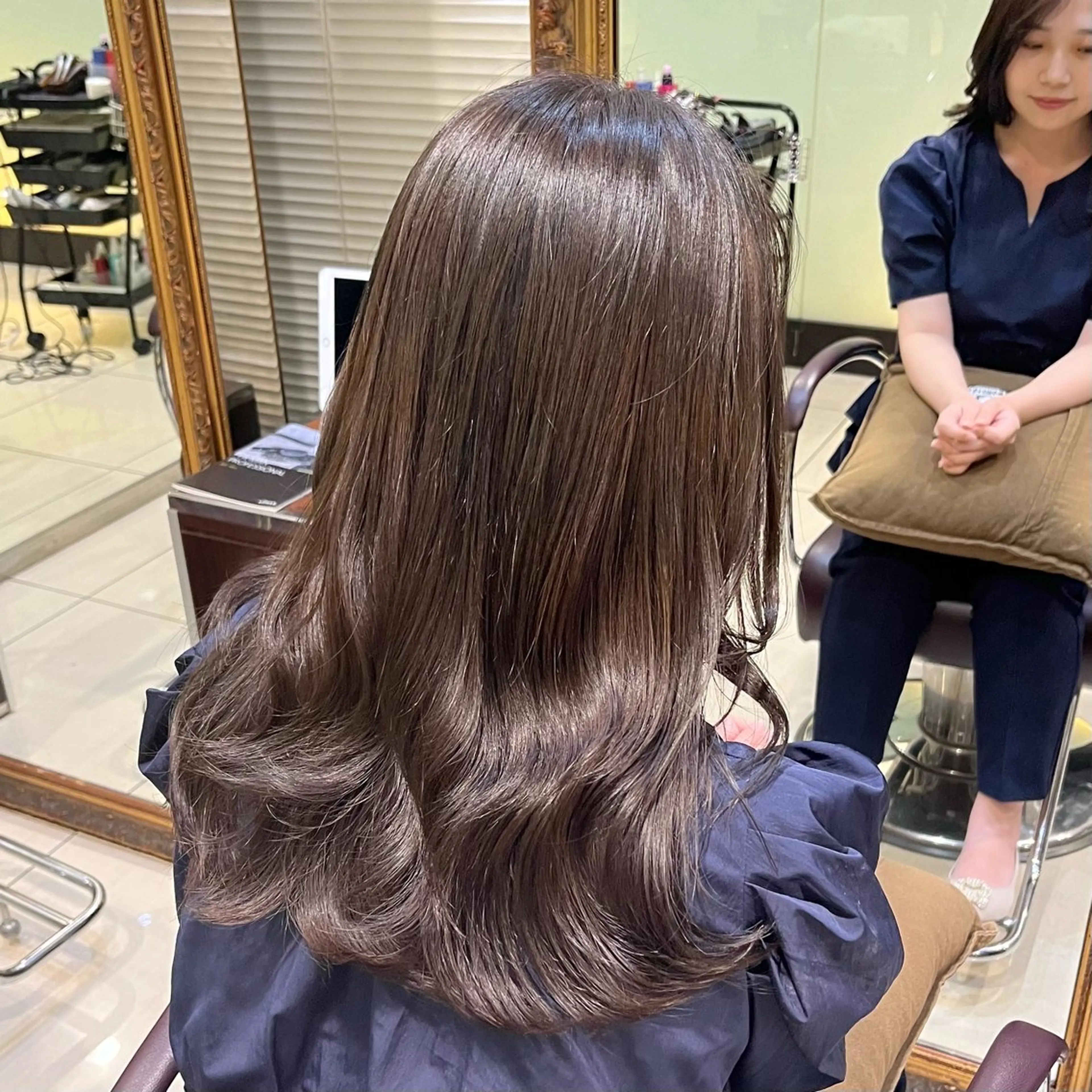 ミディアム タンバルモリパーマ 礒井メンキのヘアスタイル