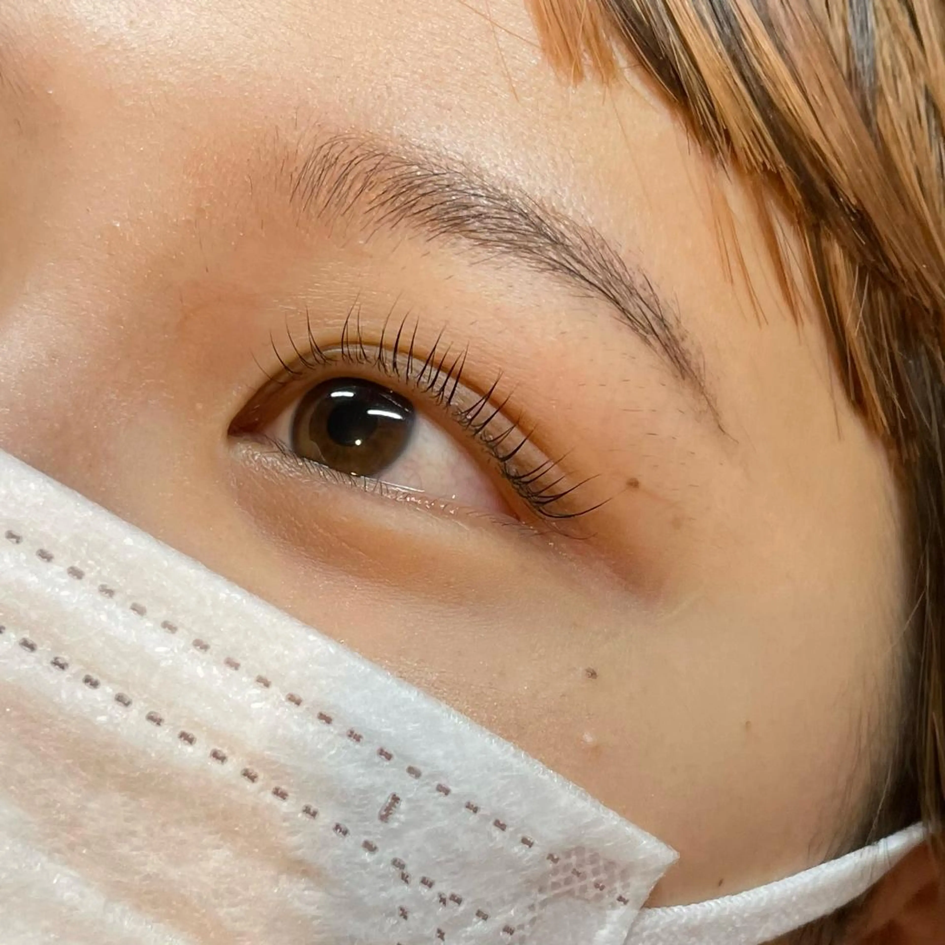 マツエク・マツパ ROW beaute所属・ROW beaute Sakiの眉毛・アイブロウイメージ