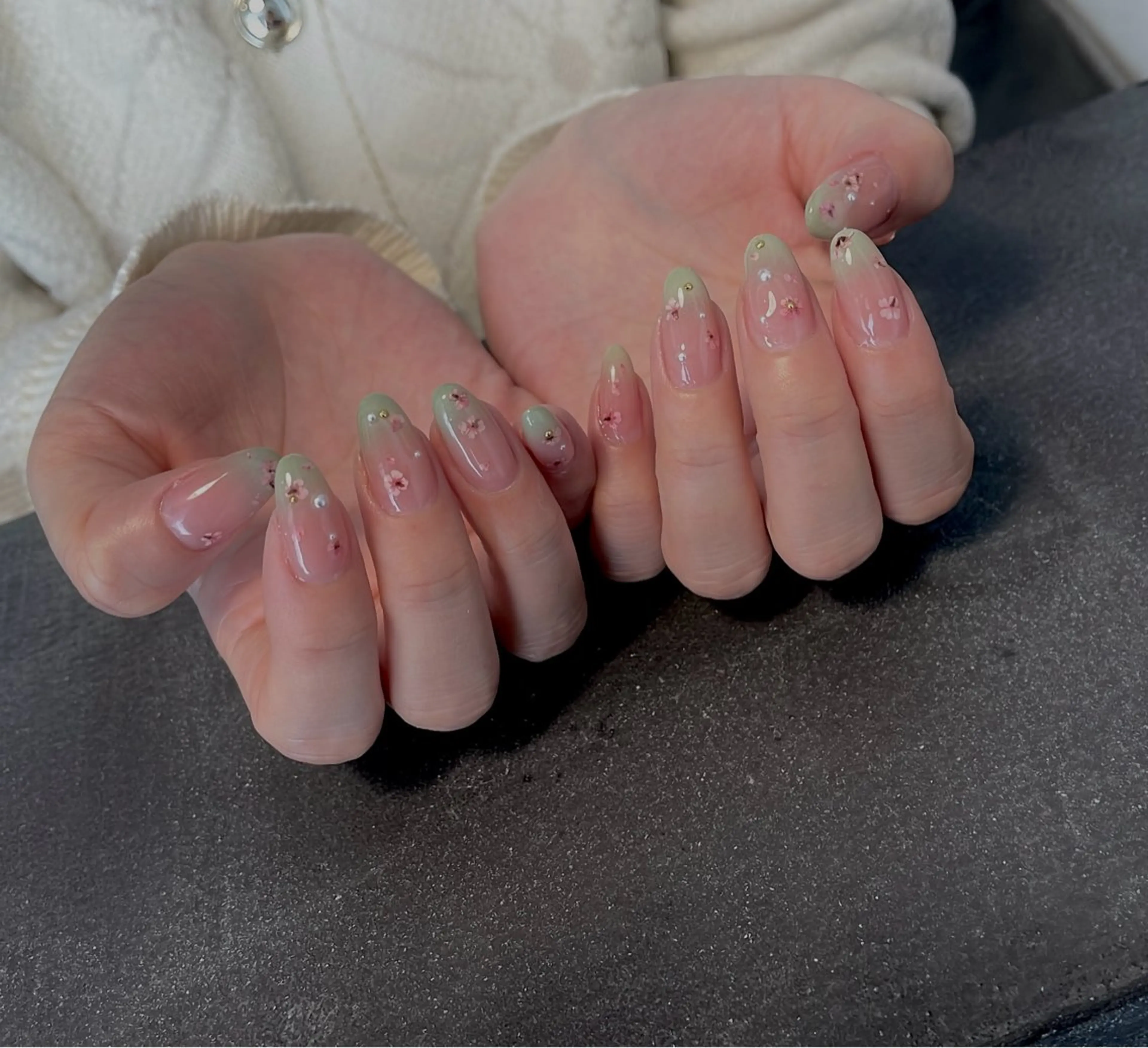 ネイル Spiky とうげ ふうかのネイルデザイン