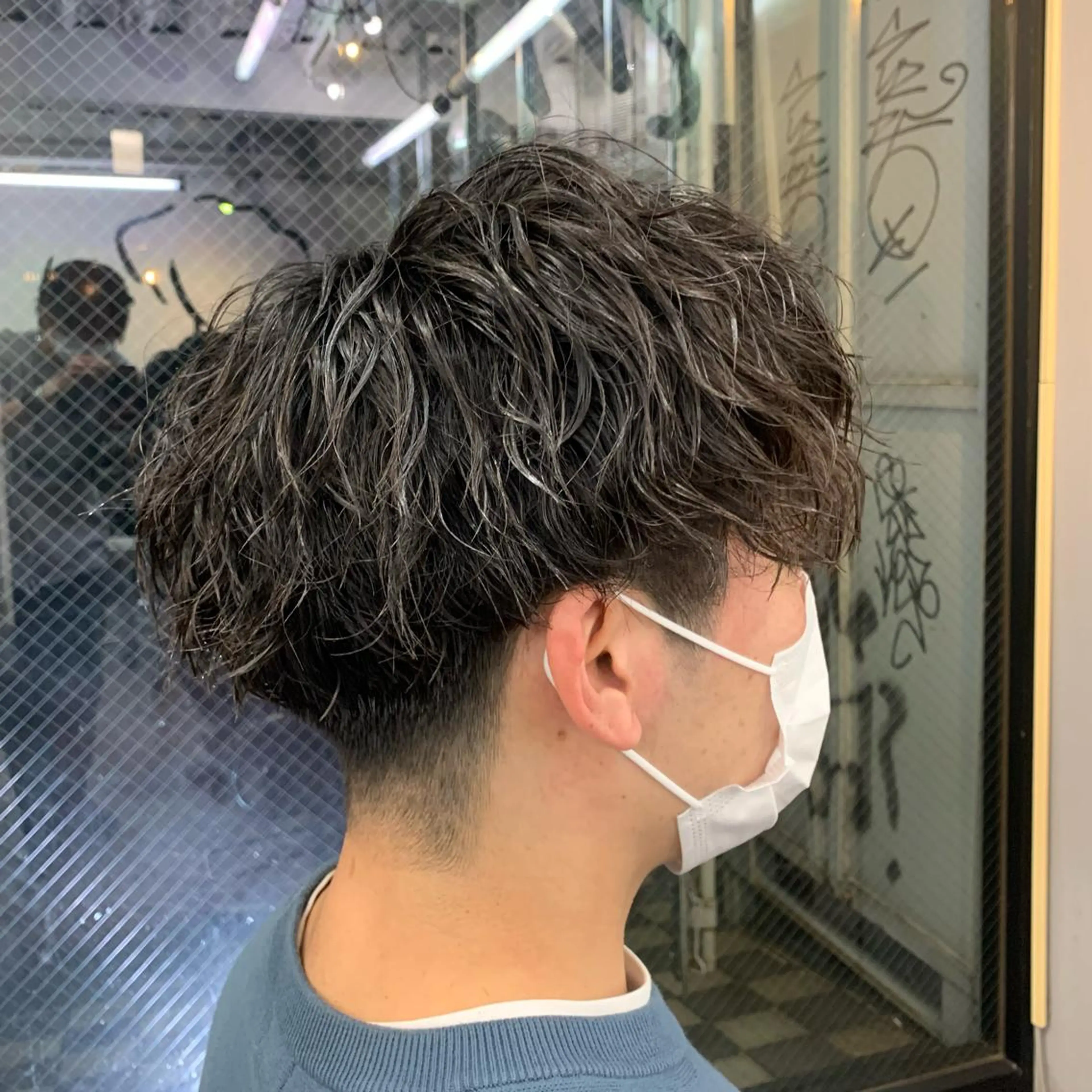 ショート パーマ メンズ メンズパーマ スパイラルパーマ カット パーマ メンズ特化美容師/ 藤戸 椋のヘアスタイル