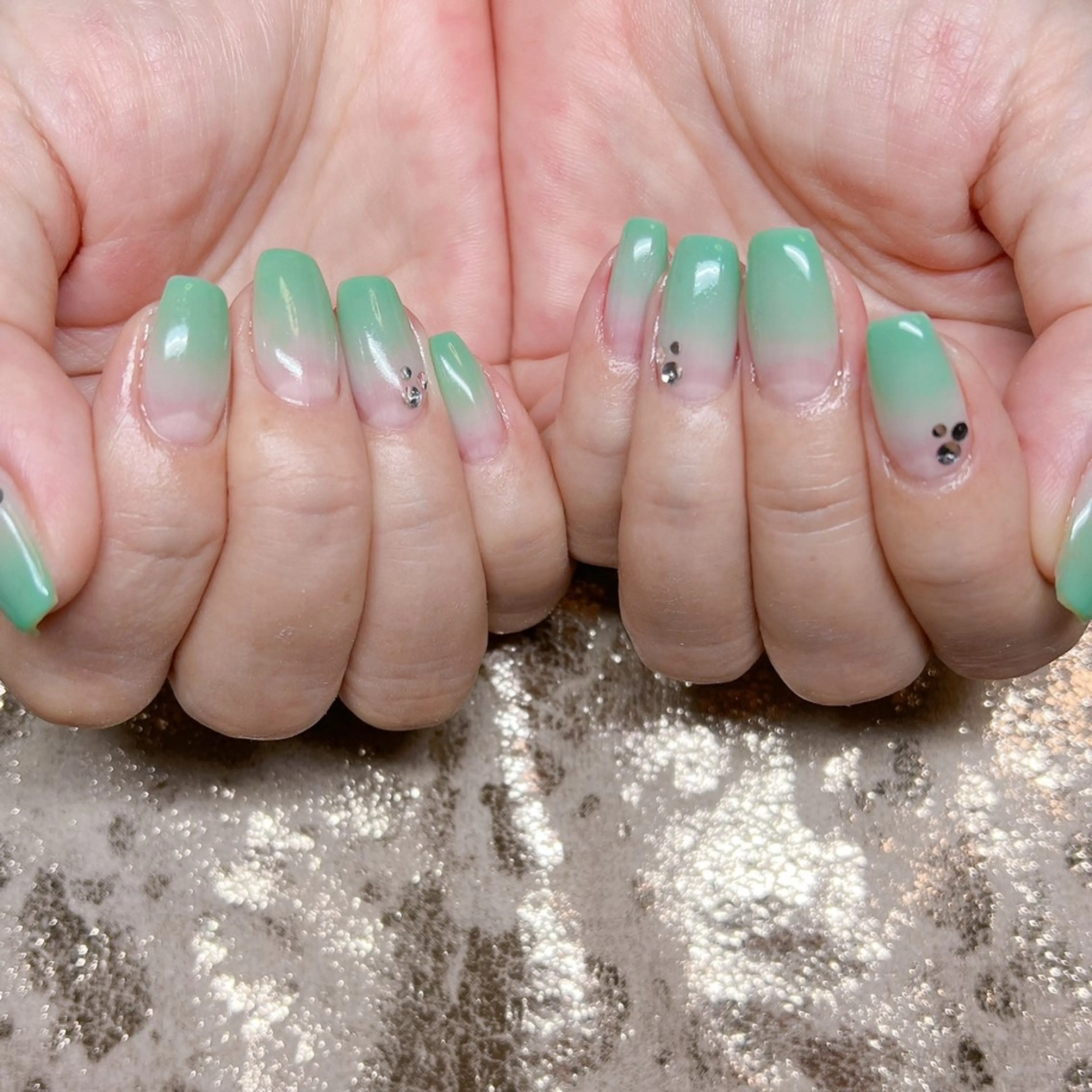 ネイル 個室ネイルサロンDolly Girl〜ドーリーガール〜所属・DollyGirl KYOKOのネイルデザイン