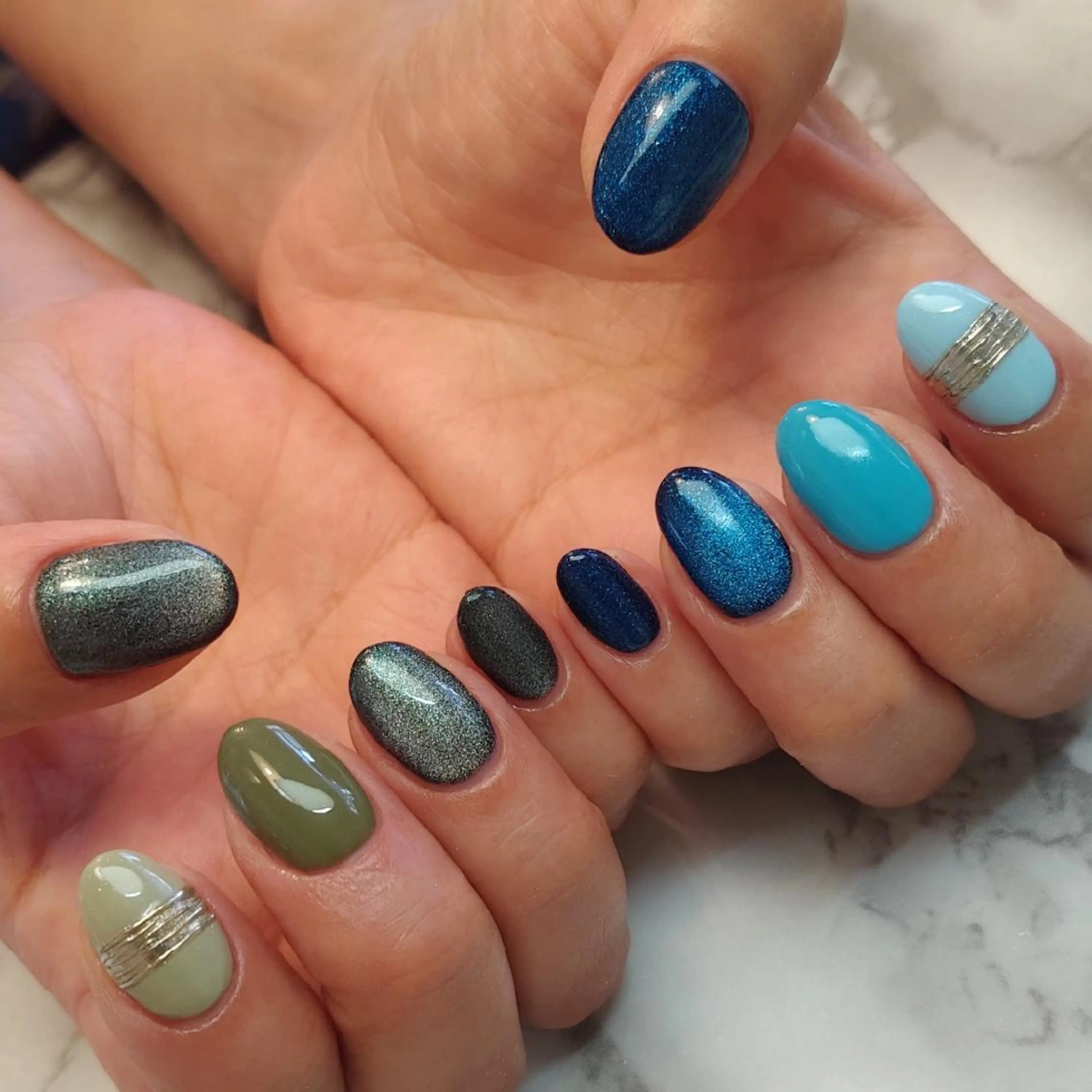 ネイル マグネットネイル ジェヌインネイル 河内のネイルデザイン