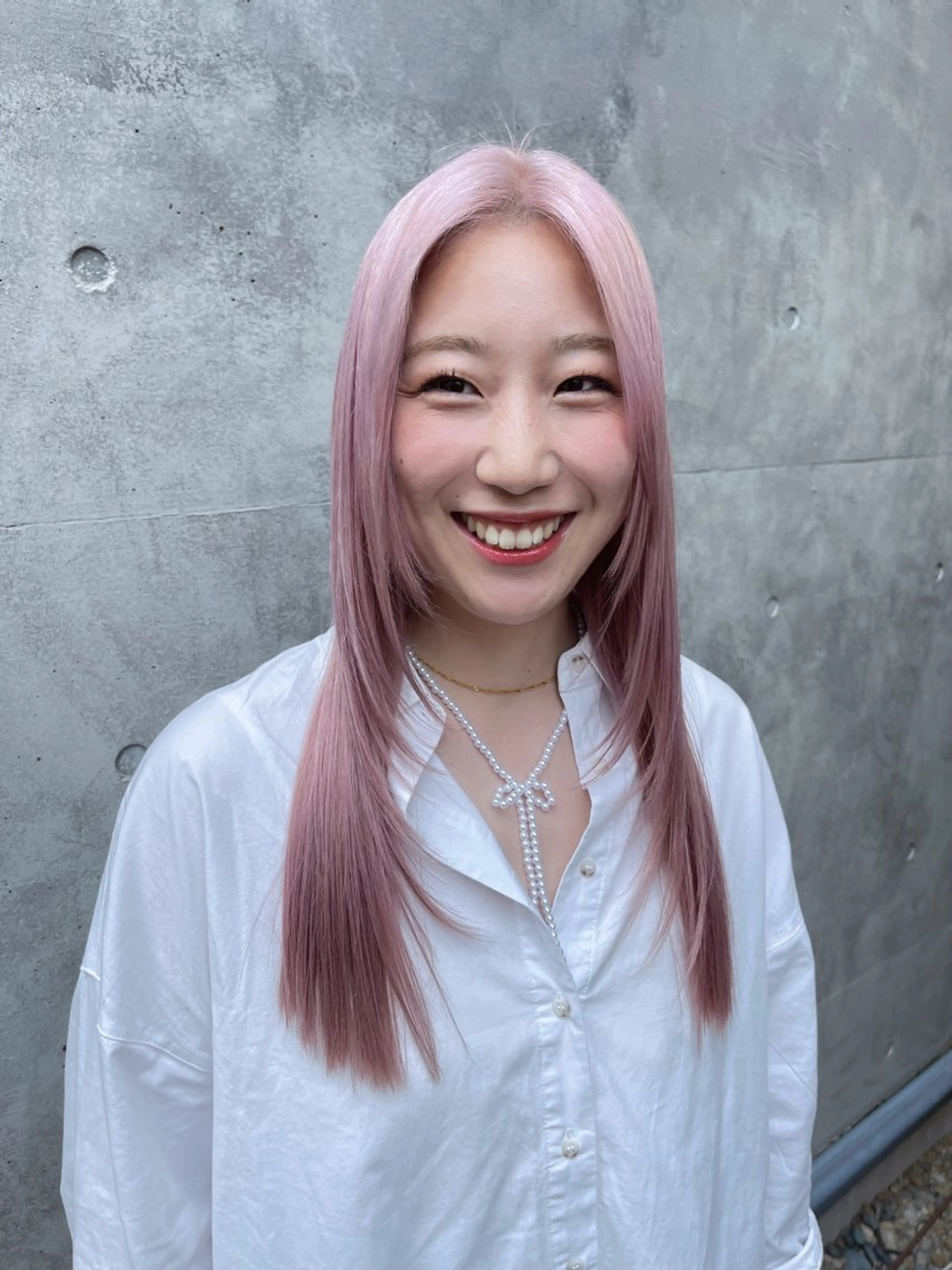 ロング カラー TENSHO ハイトーンレイヤーのヘアスタイル