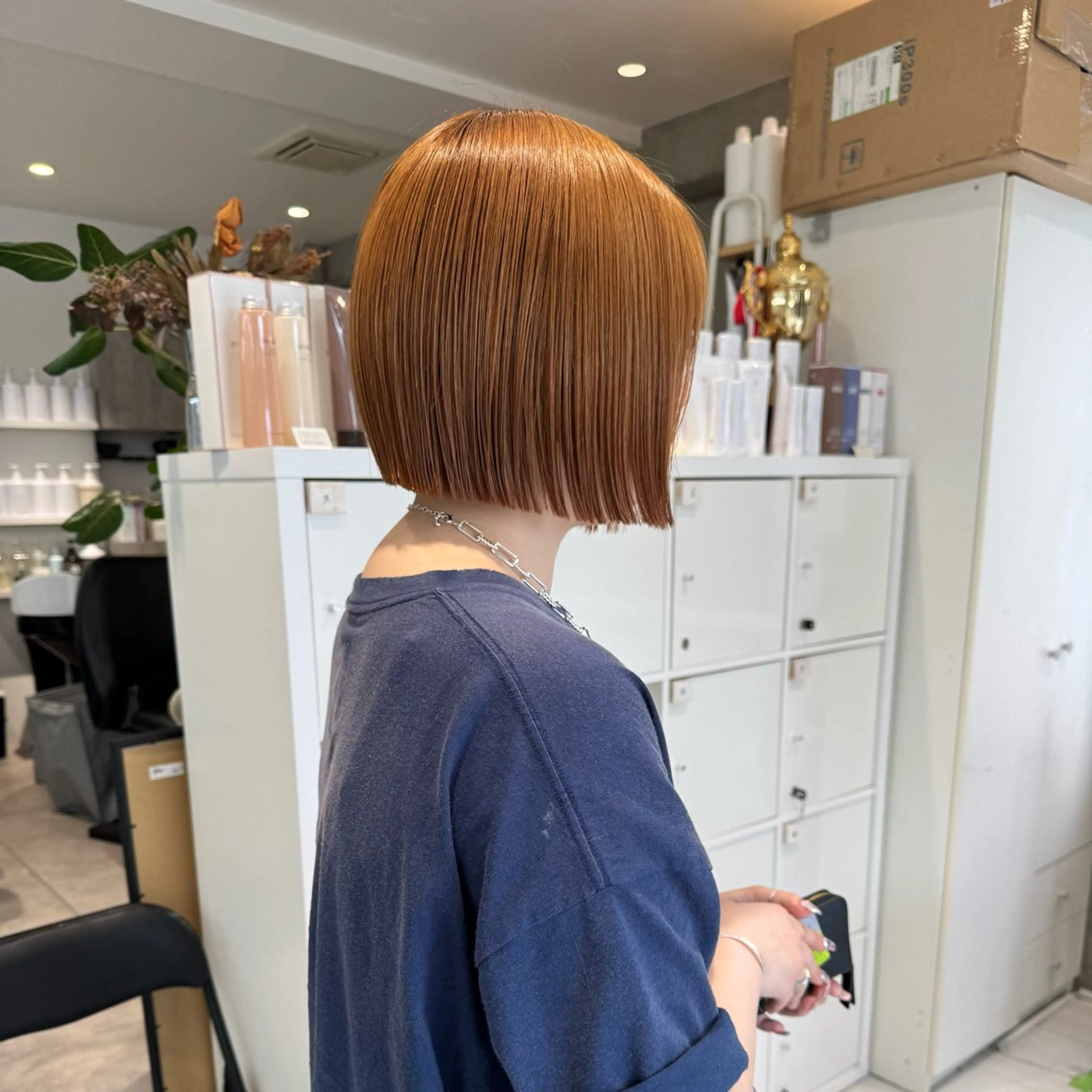 ショート 切りっぱなしボブ ボブ カット ヘアカラー トリートメント 会田有紀 /切りっぱなしボブのヘアスタイル