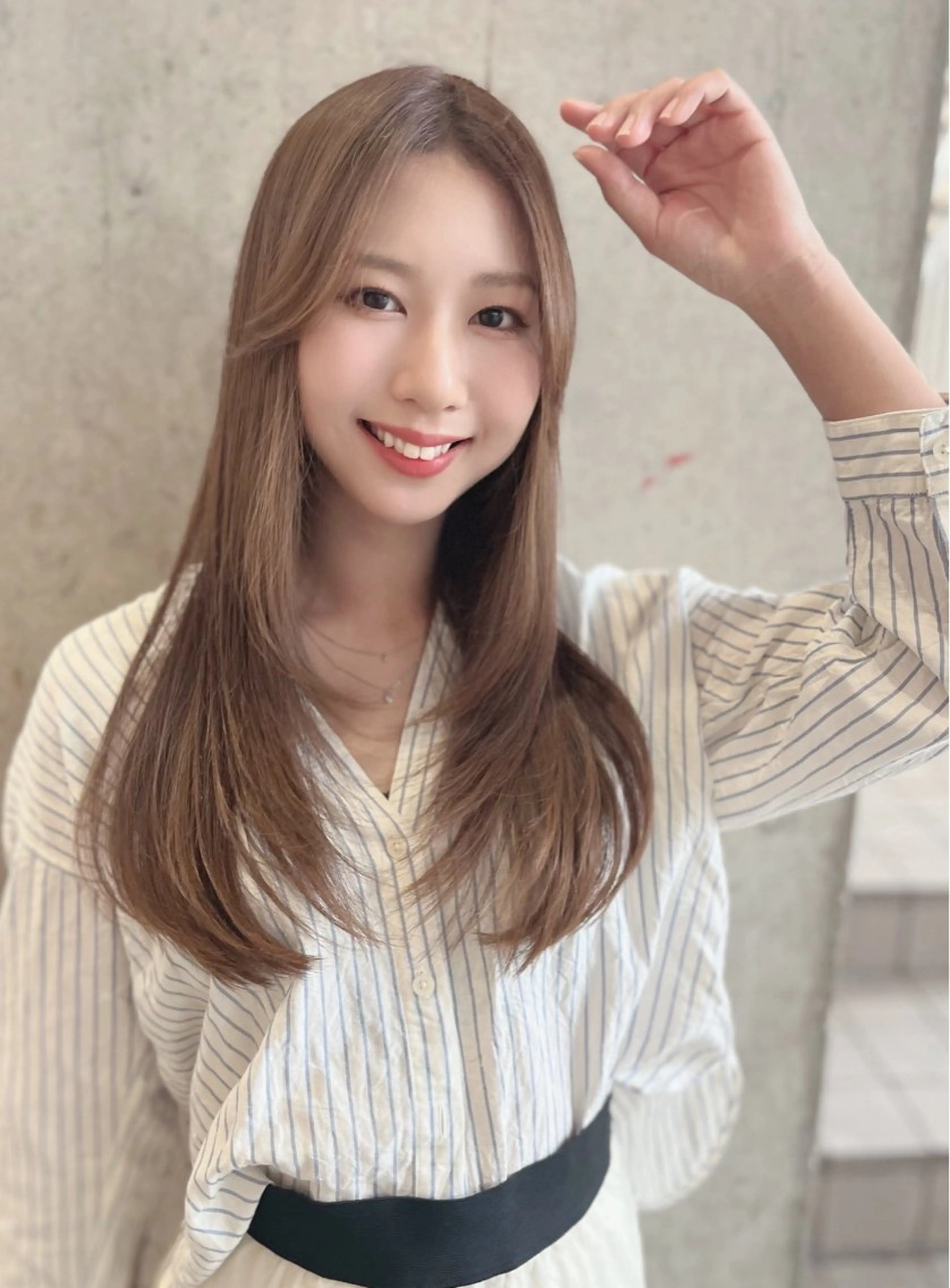 ロング カット トリートメント レディースモデル募集 秋久 零のヘアスタイル