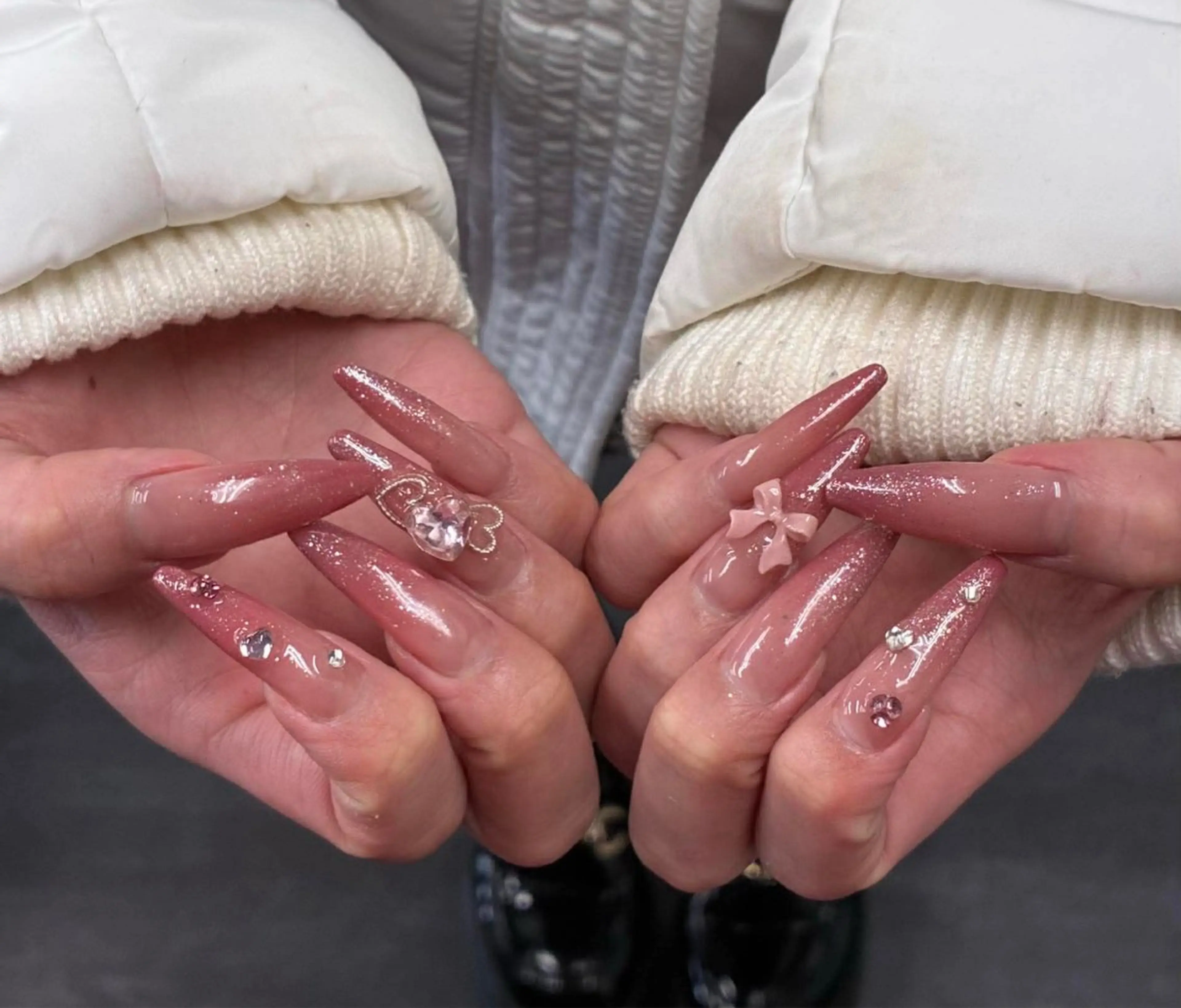 ネイル ハンドネイル Tini ANA.CHUOのネイルデザイン