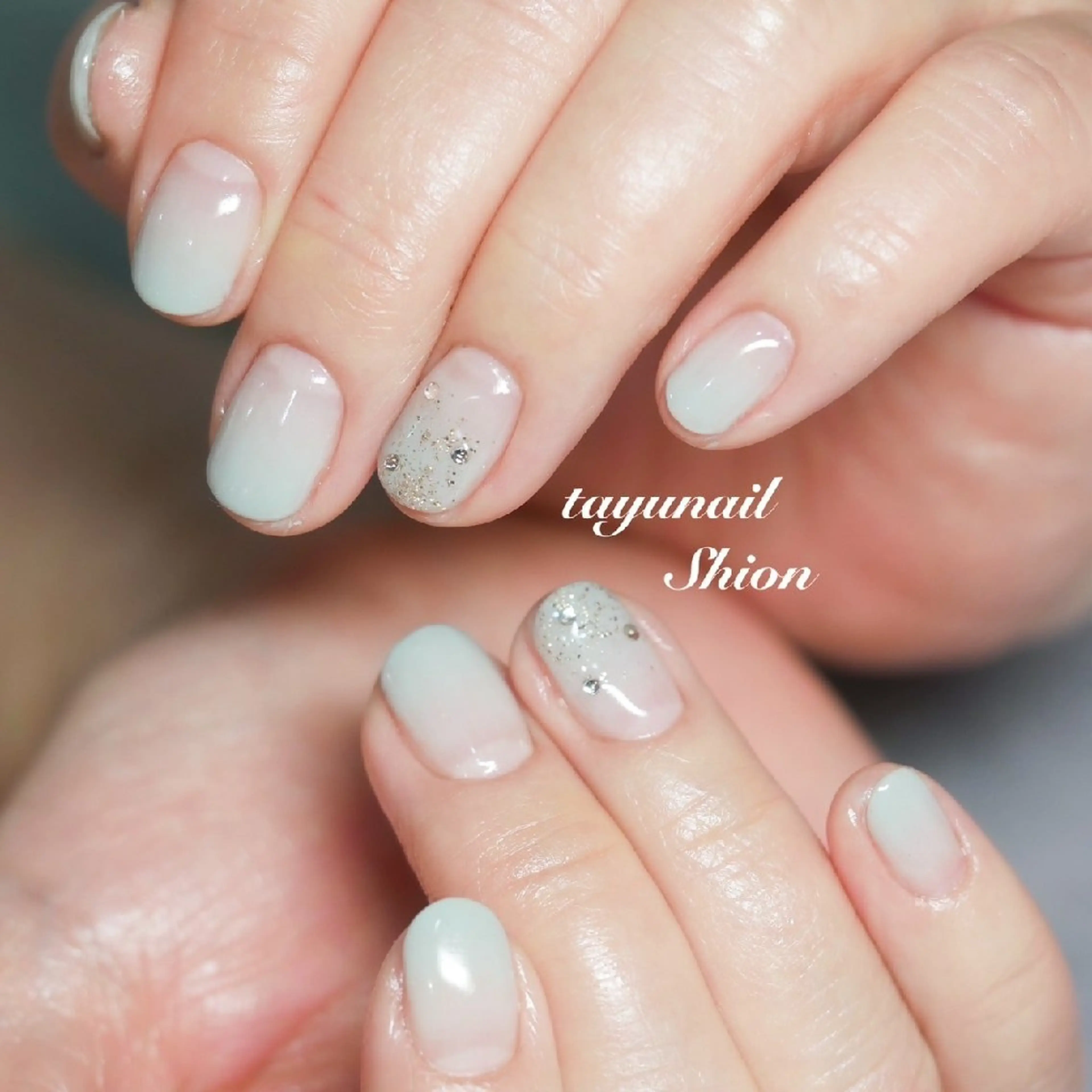 ネイル ジェルネイル グラデーション グリーン パラジェル 春ネイル ネイルサロン・ネイルスクール たゆnail所属・ネイルサロン 【たゆnail】のネイルデザイン