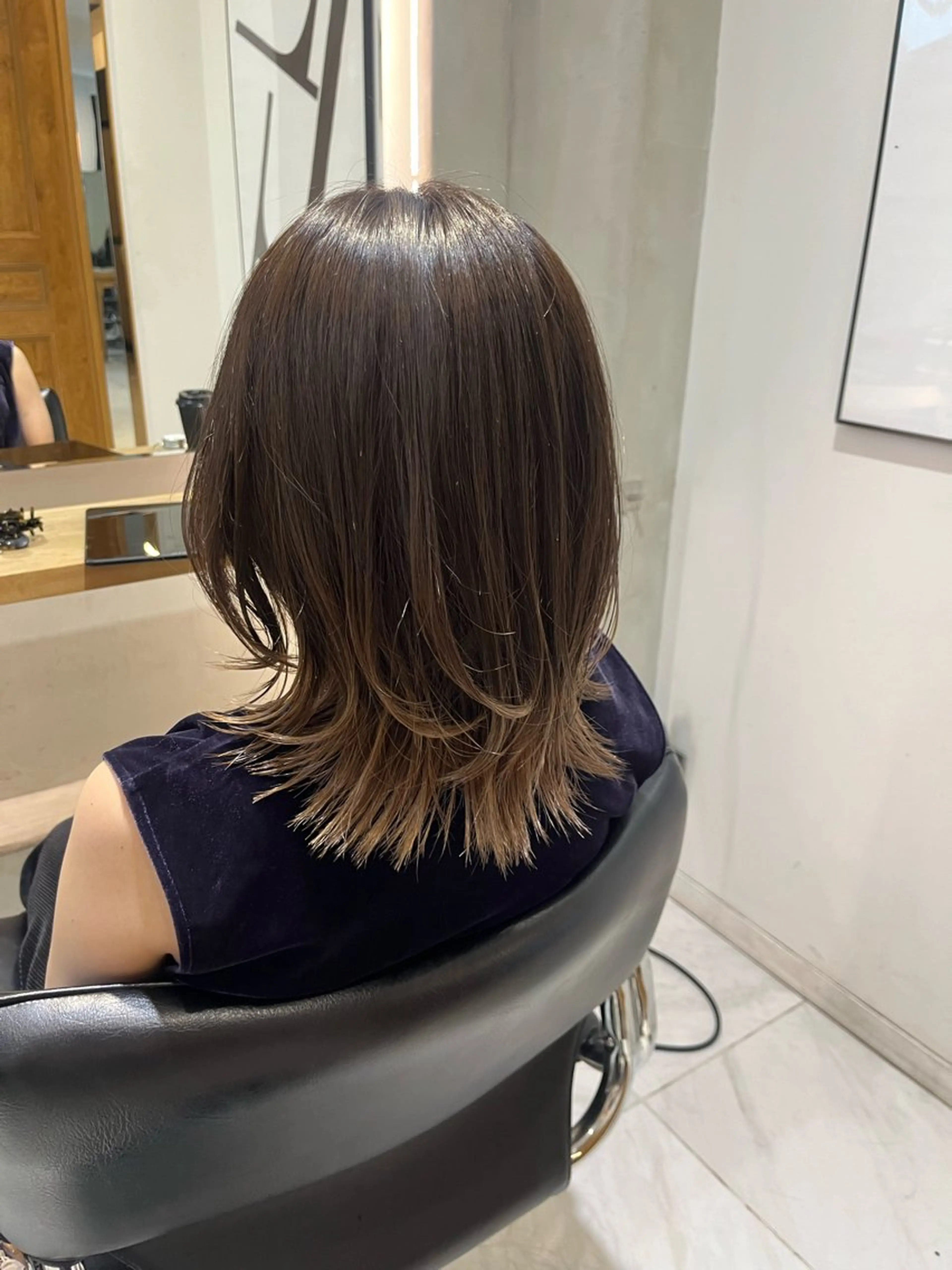 セミロング カラー グラデーションカラー ヘアカラー トリートメント ナミ🩶暗髪/暖色 ❤️/透明感/縮毛のヘアスタイル