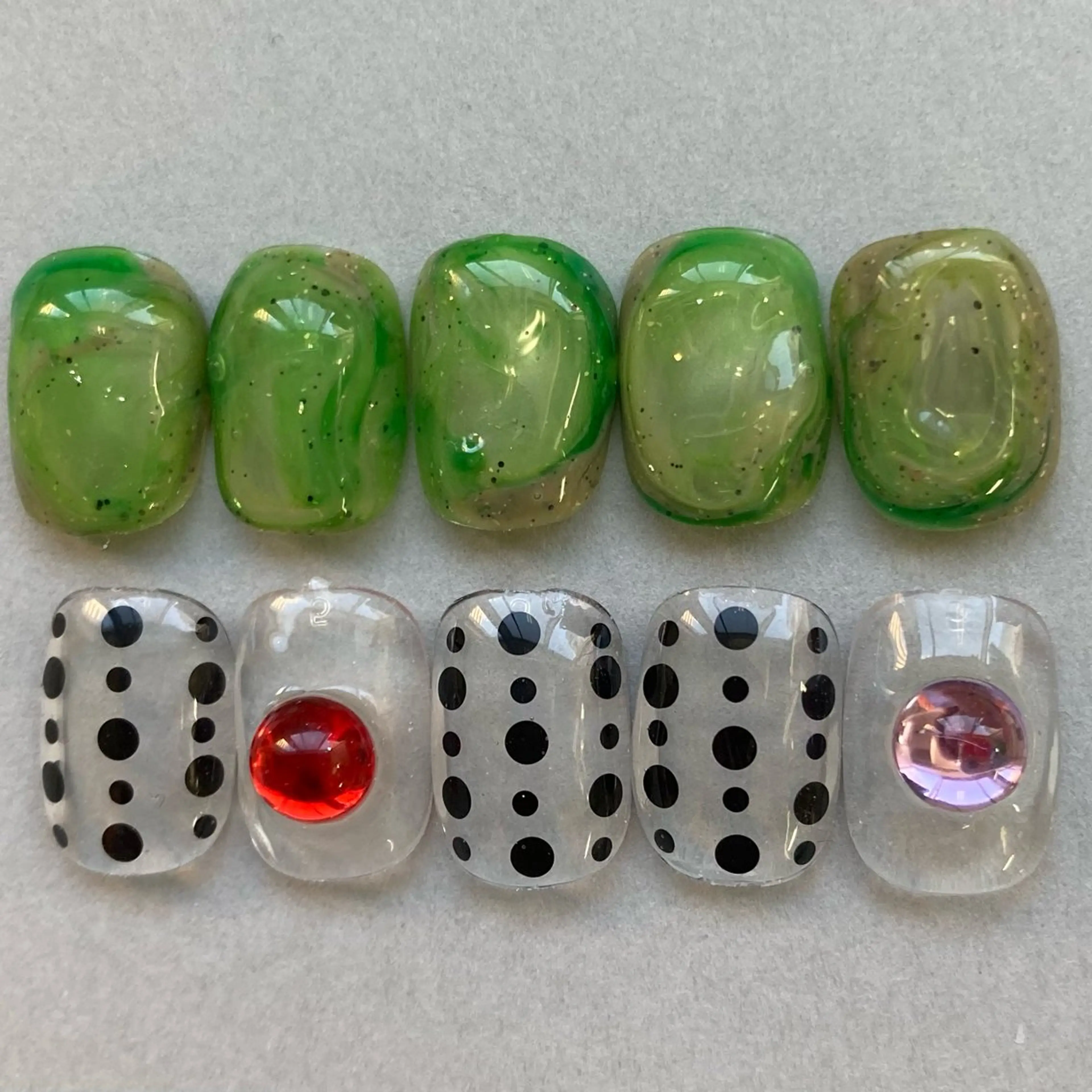 ネイル ハンドネイル フットネイル salon Re:のネイルデザイン