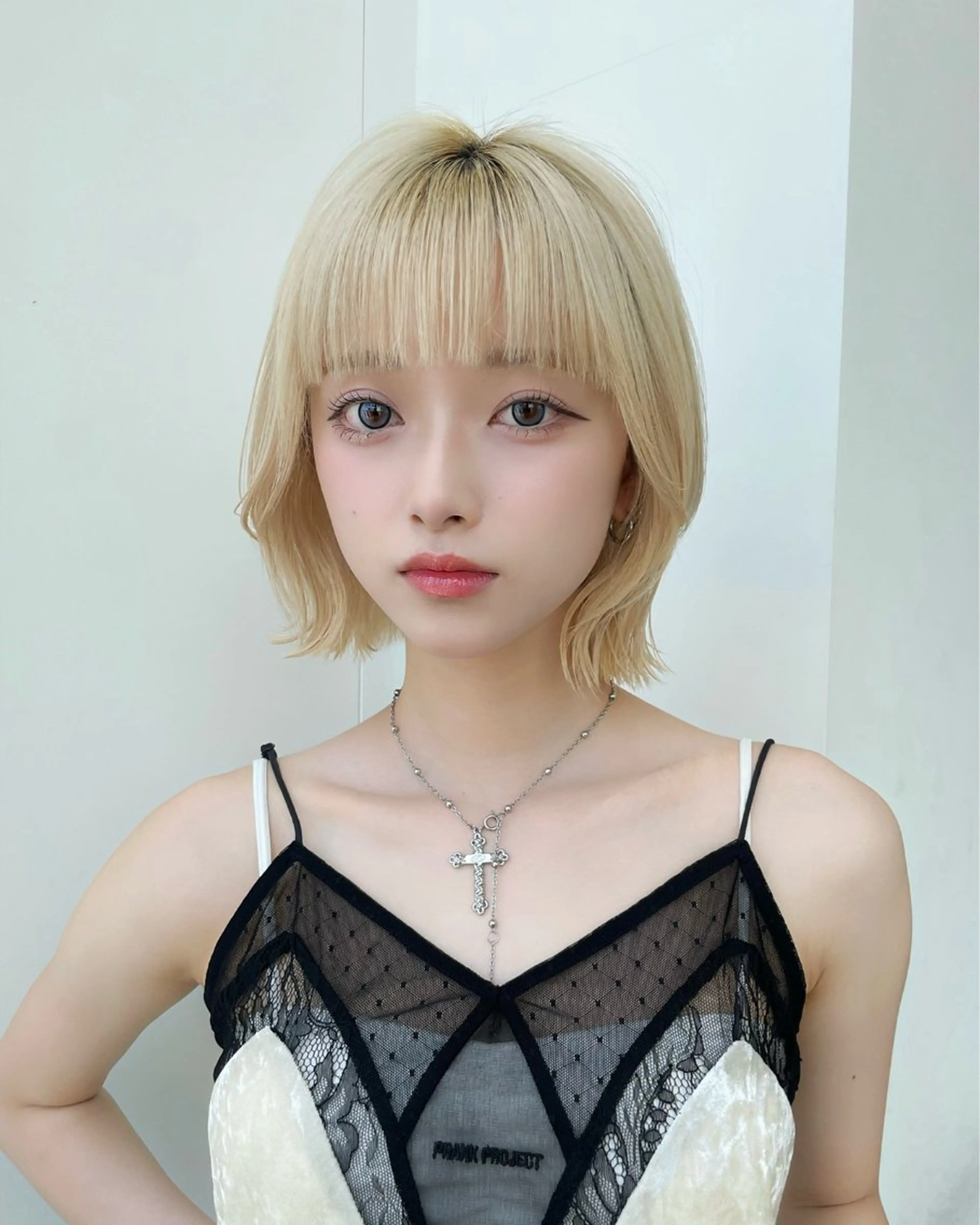 ショート カラー ヘアカラー トリートメント ハイトーンヘア れおん🌙のヘアスタイル