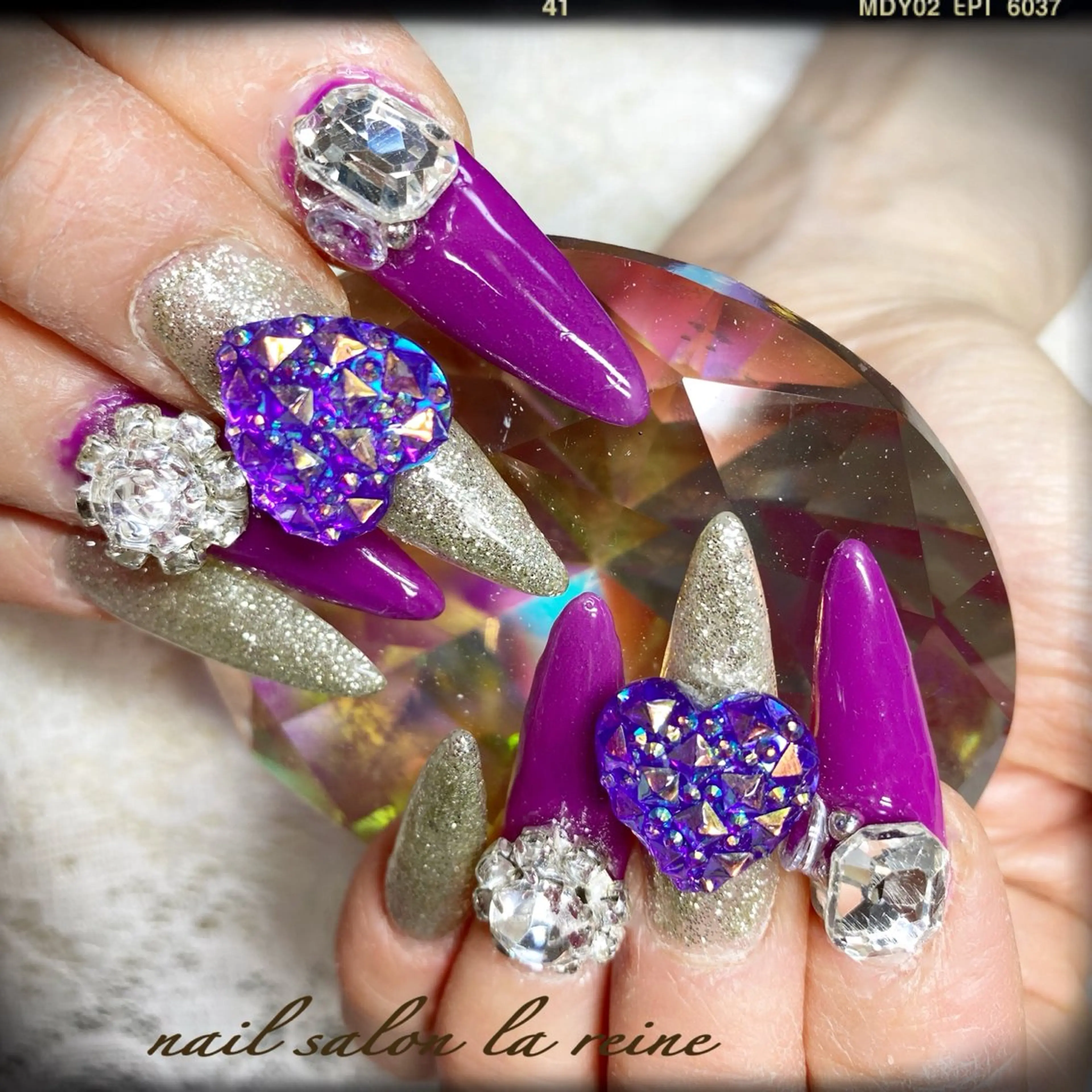 ネイル アートネイル スカルプネイル nail salon  la reine所属・nail salon la reineのネイルデザイン