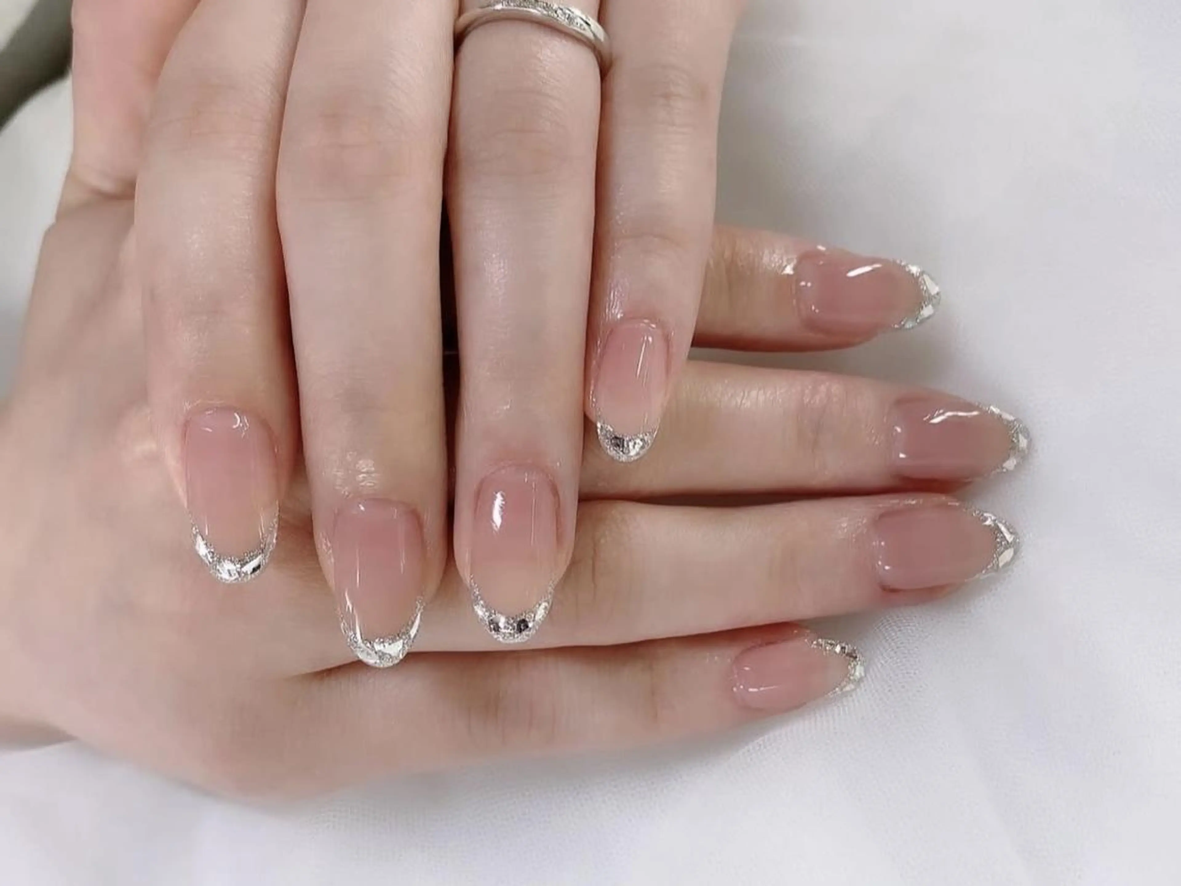 メンズ ネイル アートネイル フレンチネイル ジェルネイル キラキラネイル パラジェル ハンドネイル Bloom kabukiのネイルデザイン