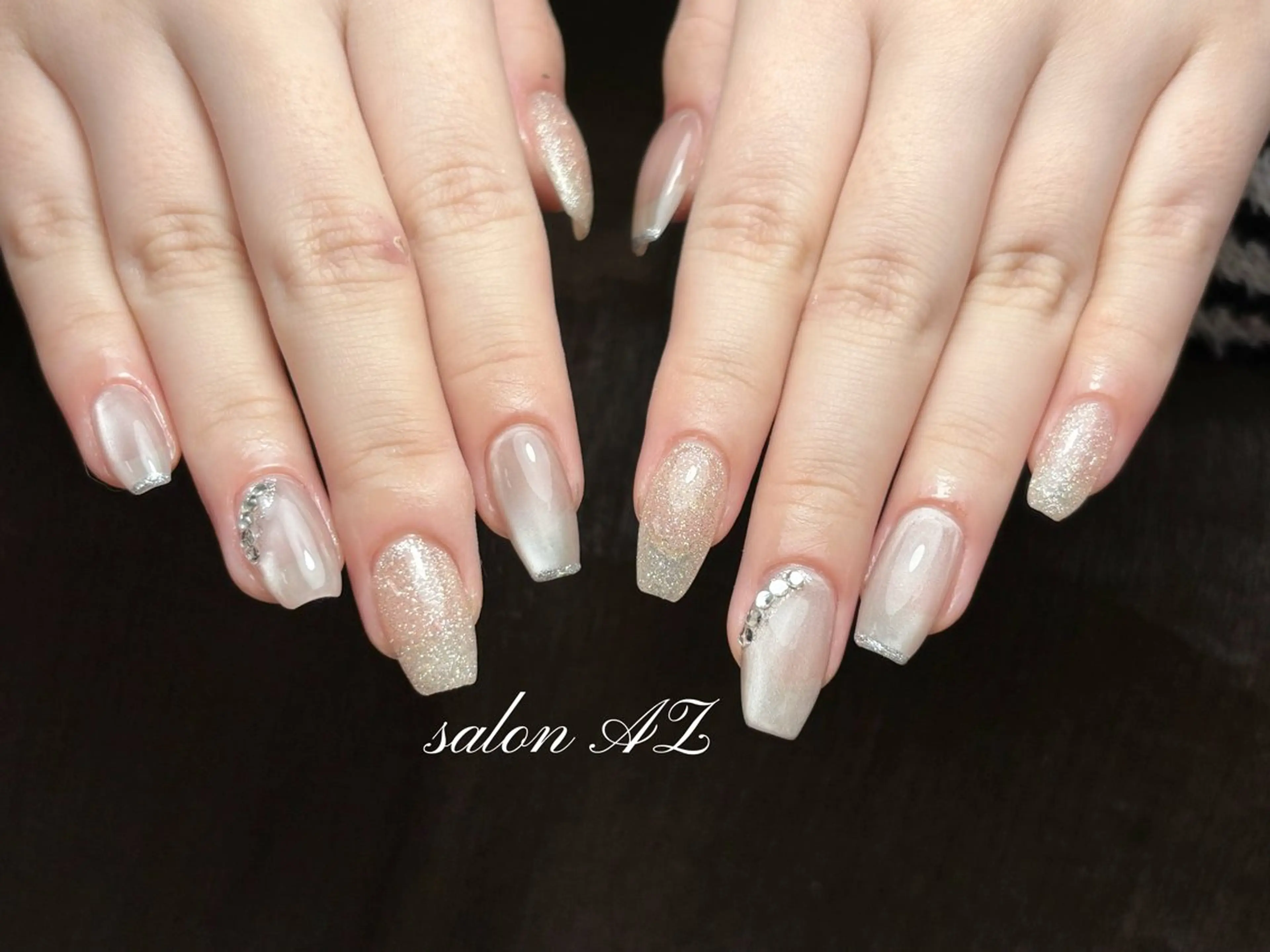 ネイル 長さ出し フットネイル フレンチネイル マグネットネイル ニュアンスネイル ハンドネイル salon AZのネイルデザイン