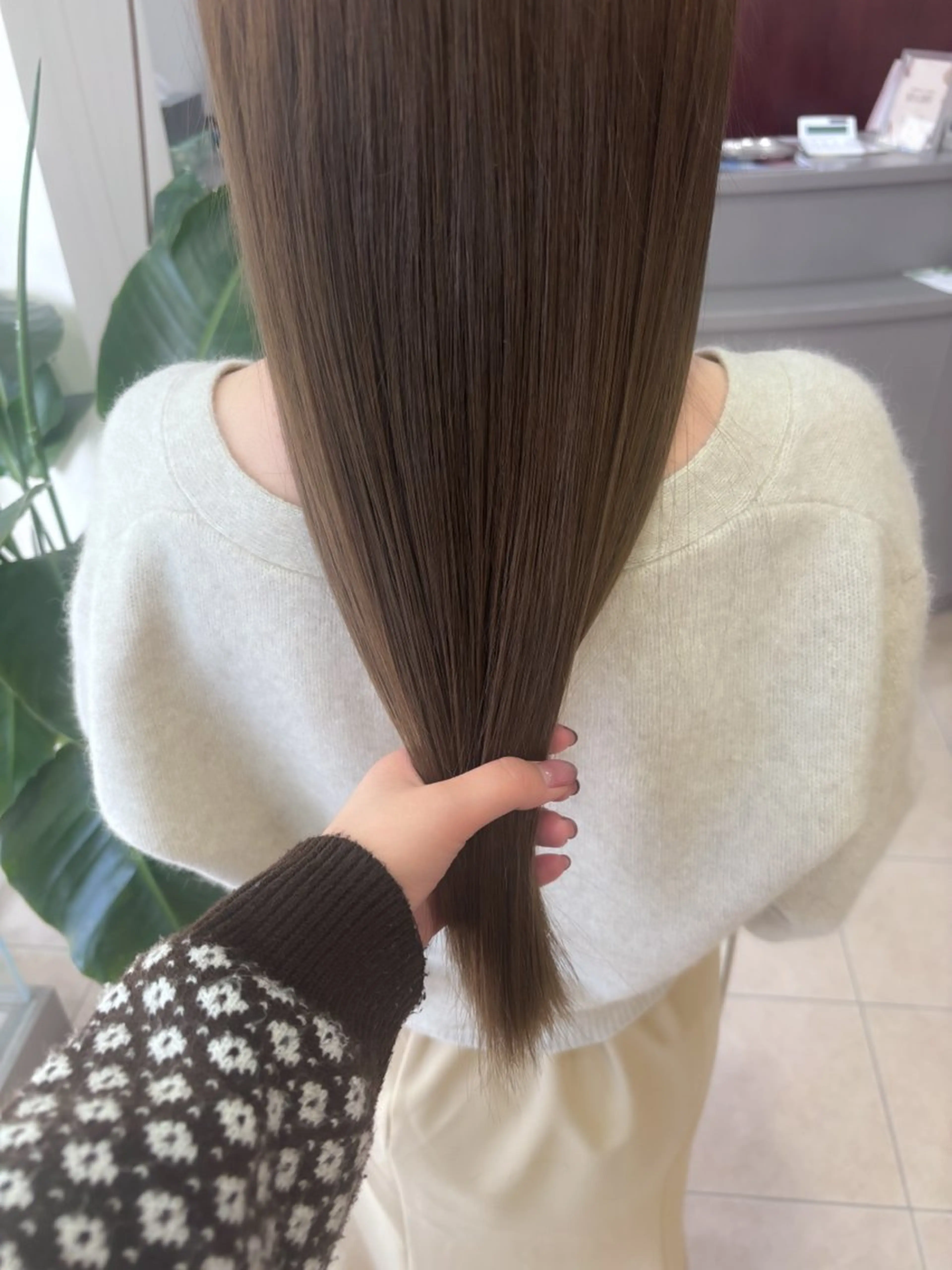 ロング alu所属・alu yuinaのヘアスタイル