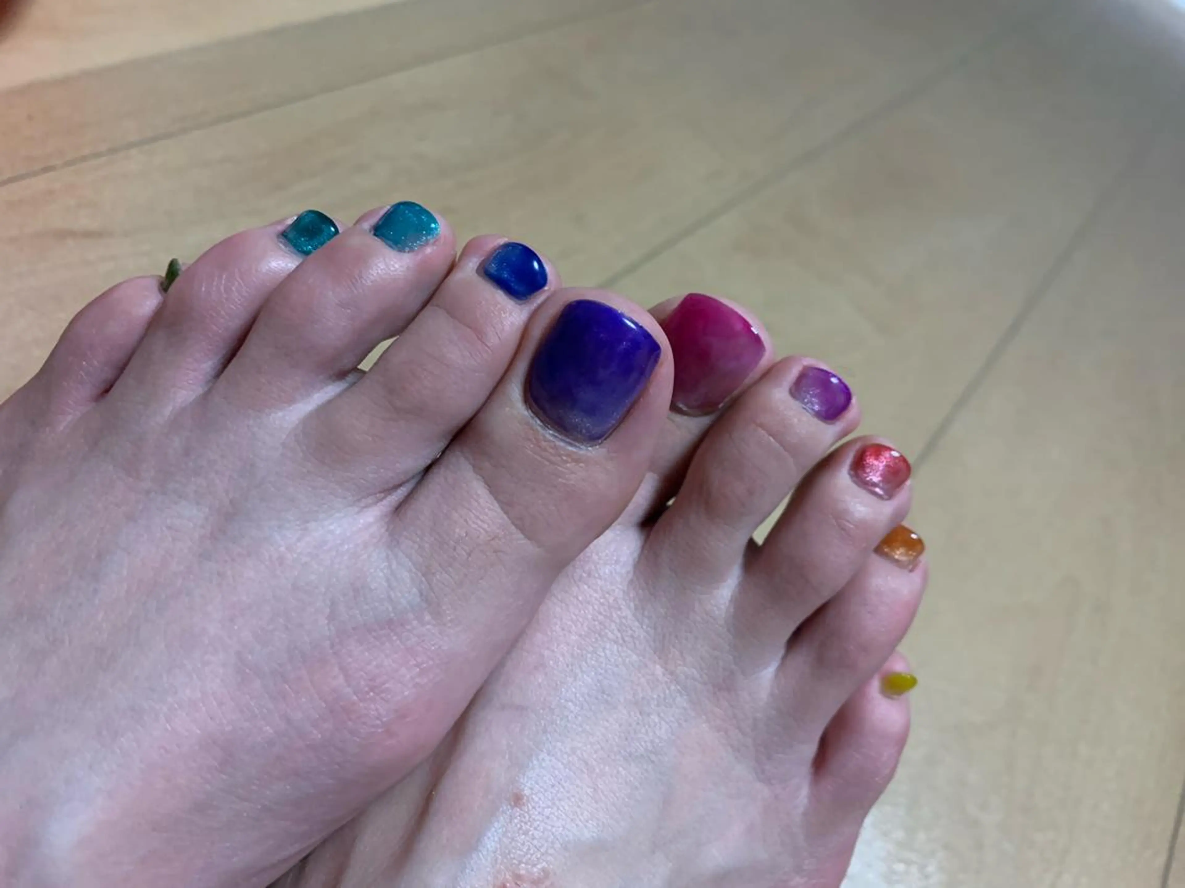 ネイル フットネイル 大崎 奈々のネイルデザイン