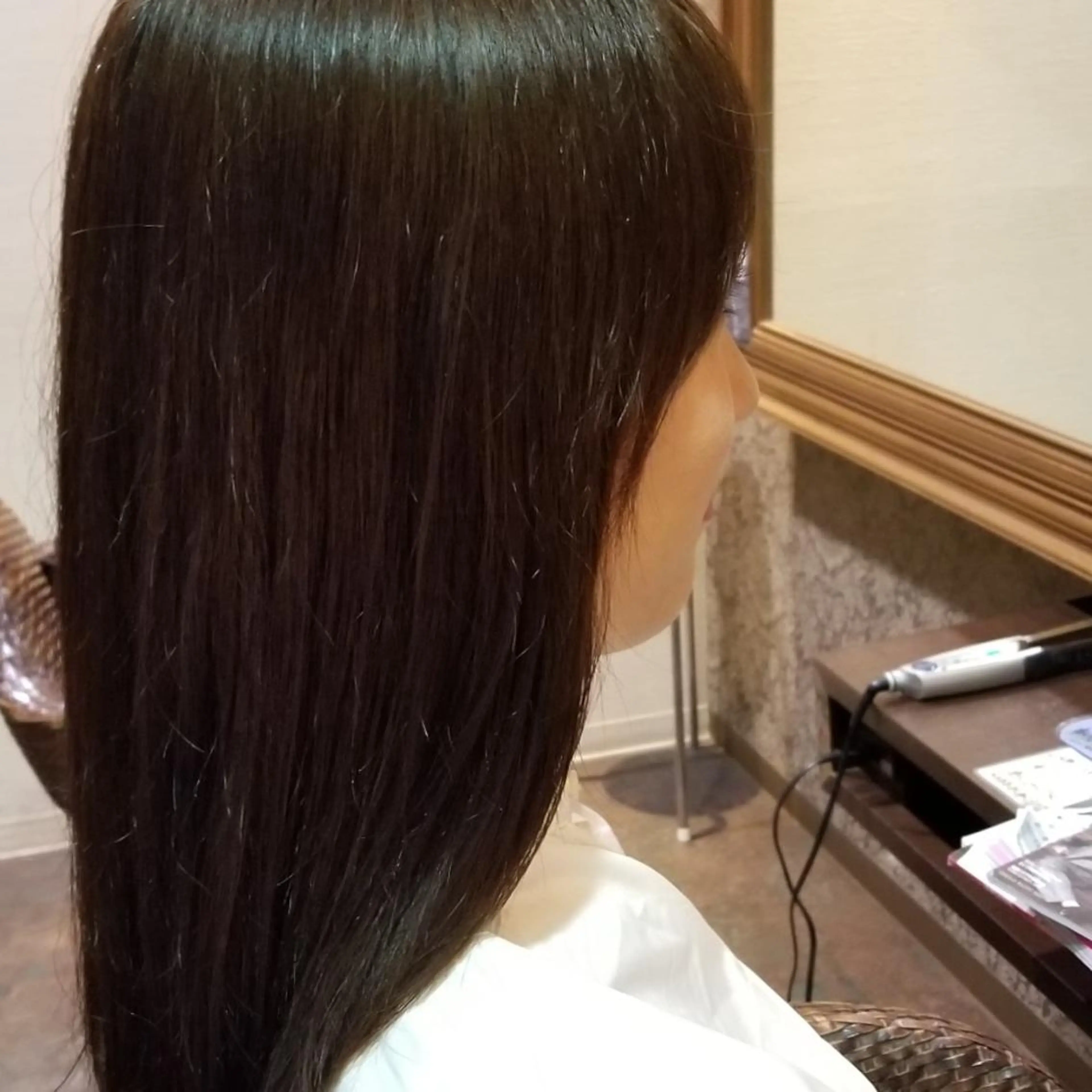 (暗髪or黒染め)☆暗髪or黒染めフルカラー＋【ツヤ髪長持ち】トリートメントの写真