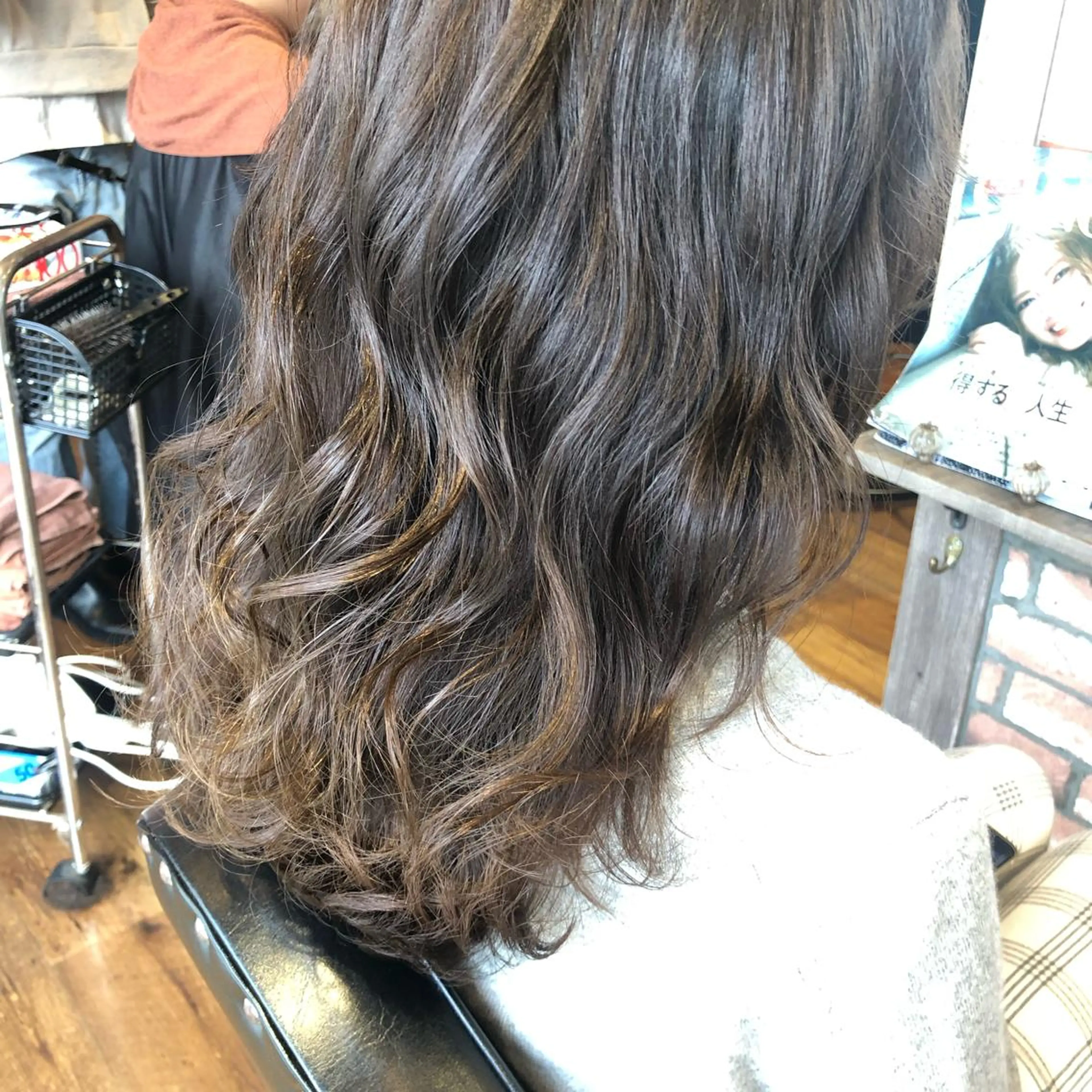 ミディアム Lafith hair lit所属・今井 悠菜のヘアスタイル