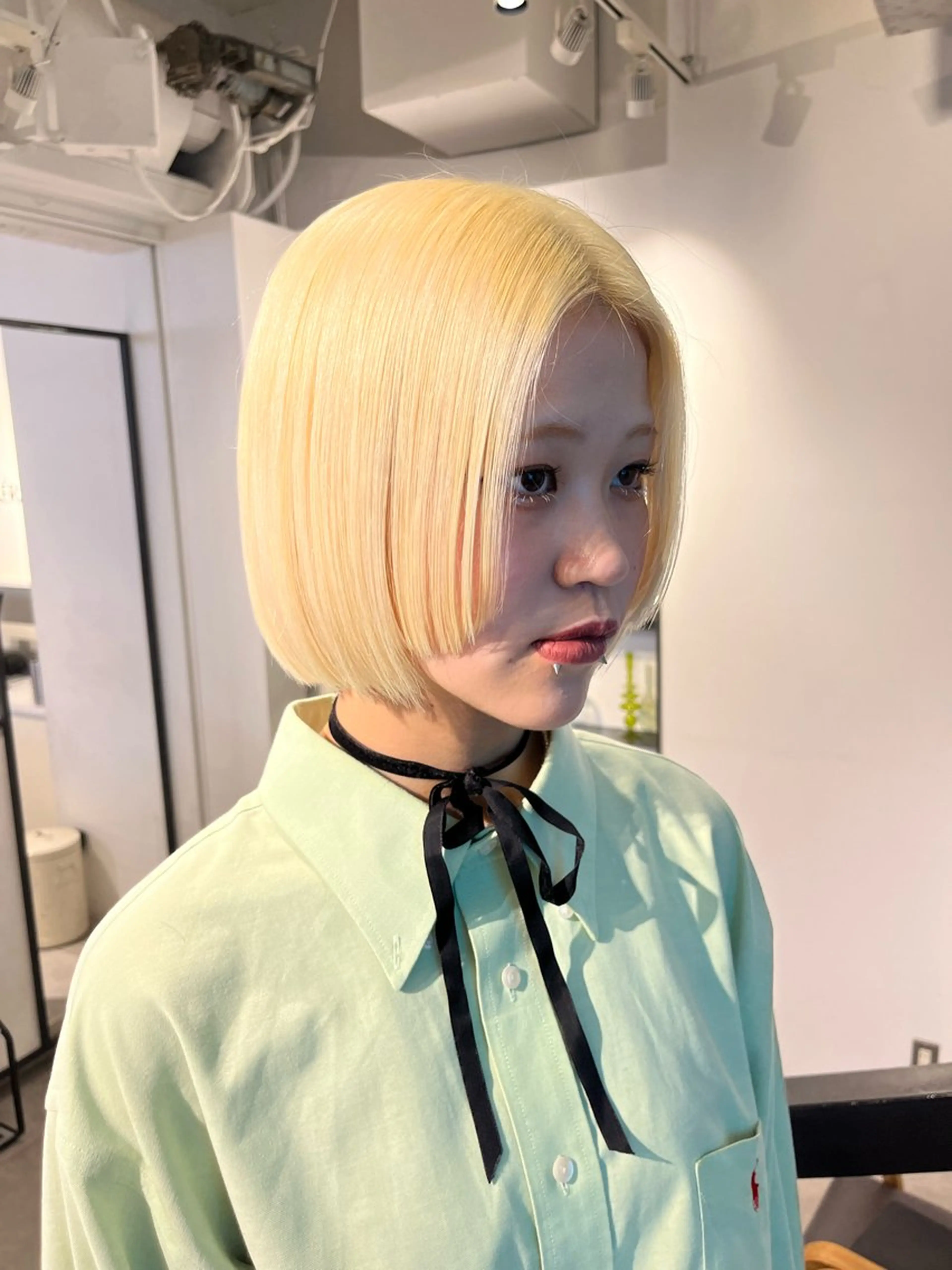 ショート カラー ブリーチ 抜きっぱなしブロンド ブロンド ケアブリーチ ヘアカラー 吉祥寺/個性派/ kazuha🩰のヘアスタイル