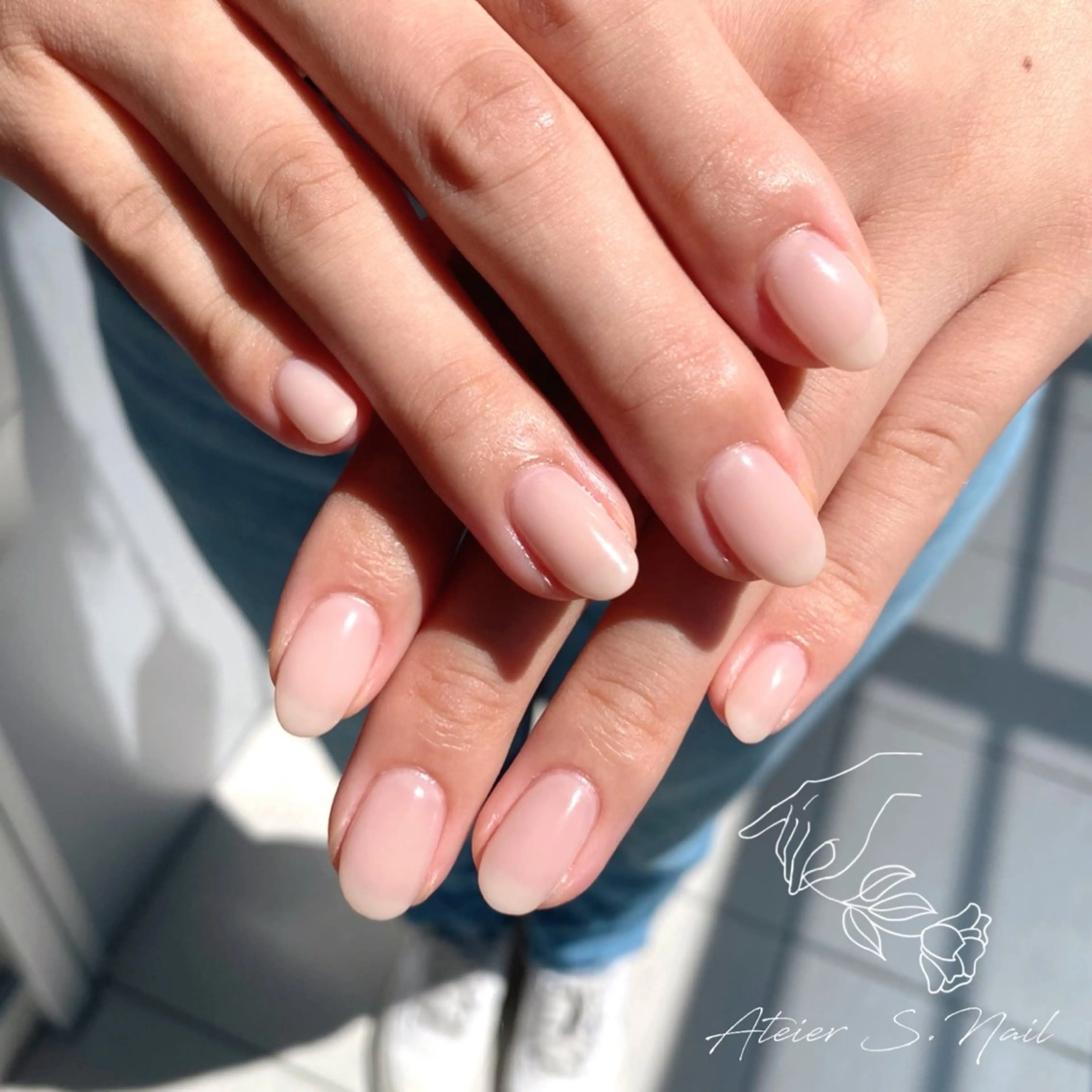 ネイル ワンカラーネイル シンプルネイル Atelier S.nailのネイルデザイン