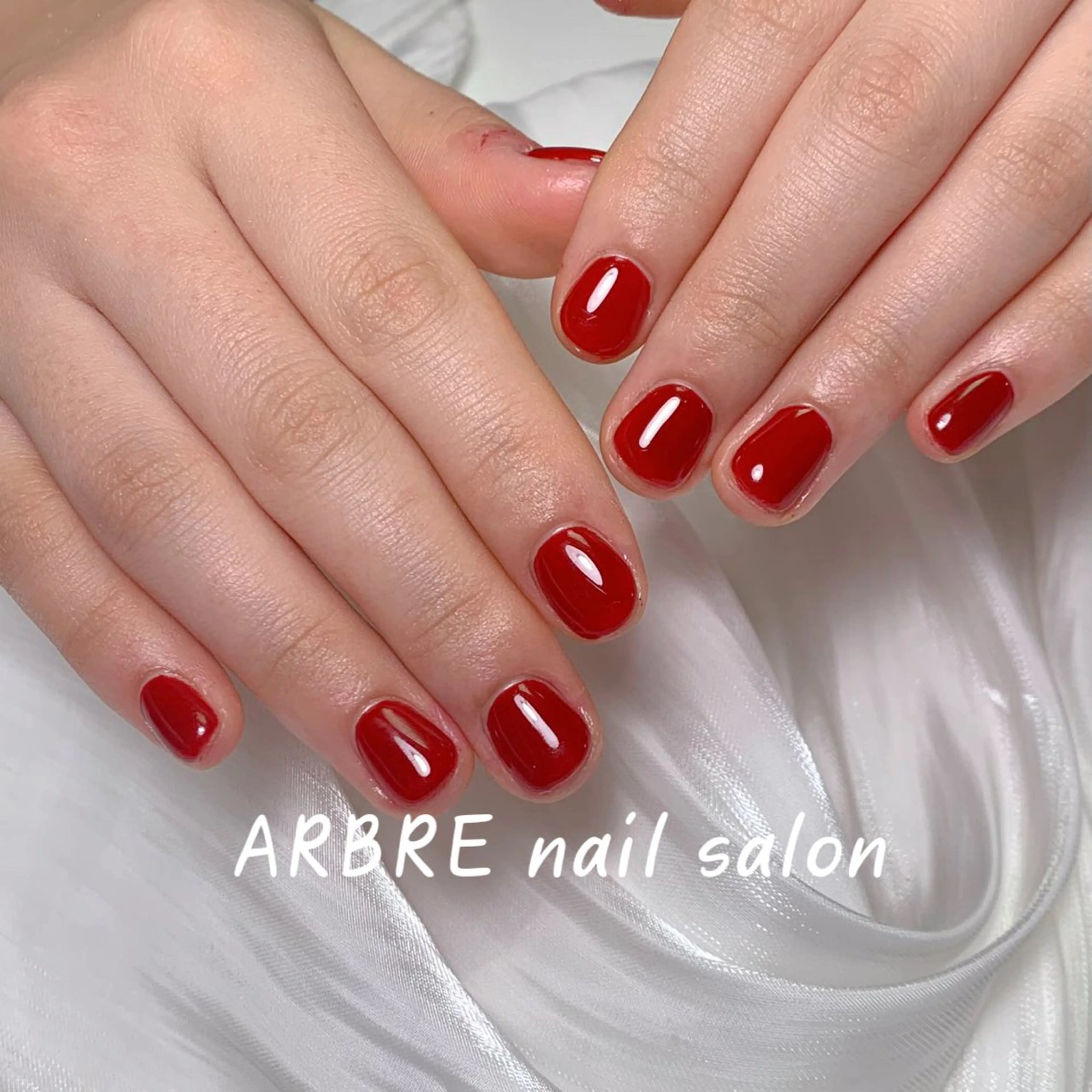 ネイル ハンドネイル ハンドケア 小林 凛のネイルデザイン