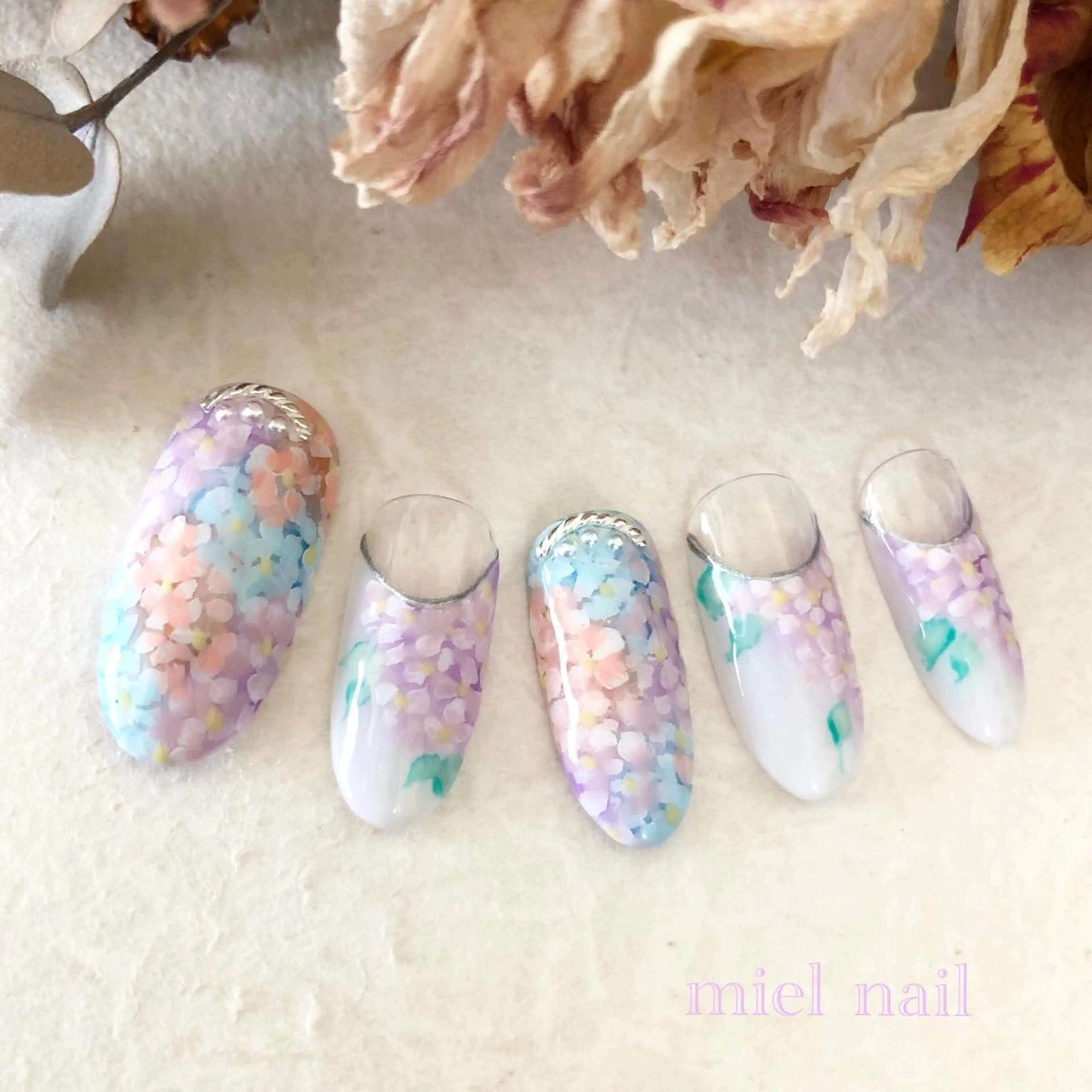 ネイル miel nailのネイルデザイン