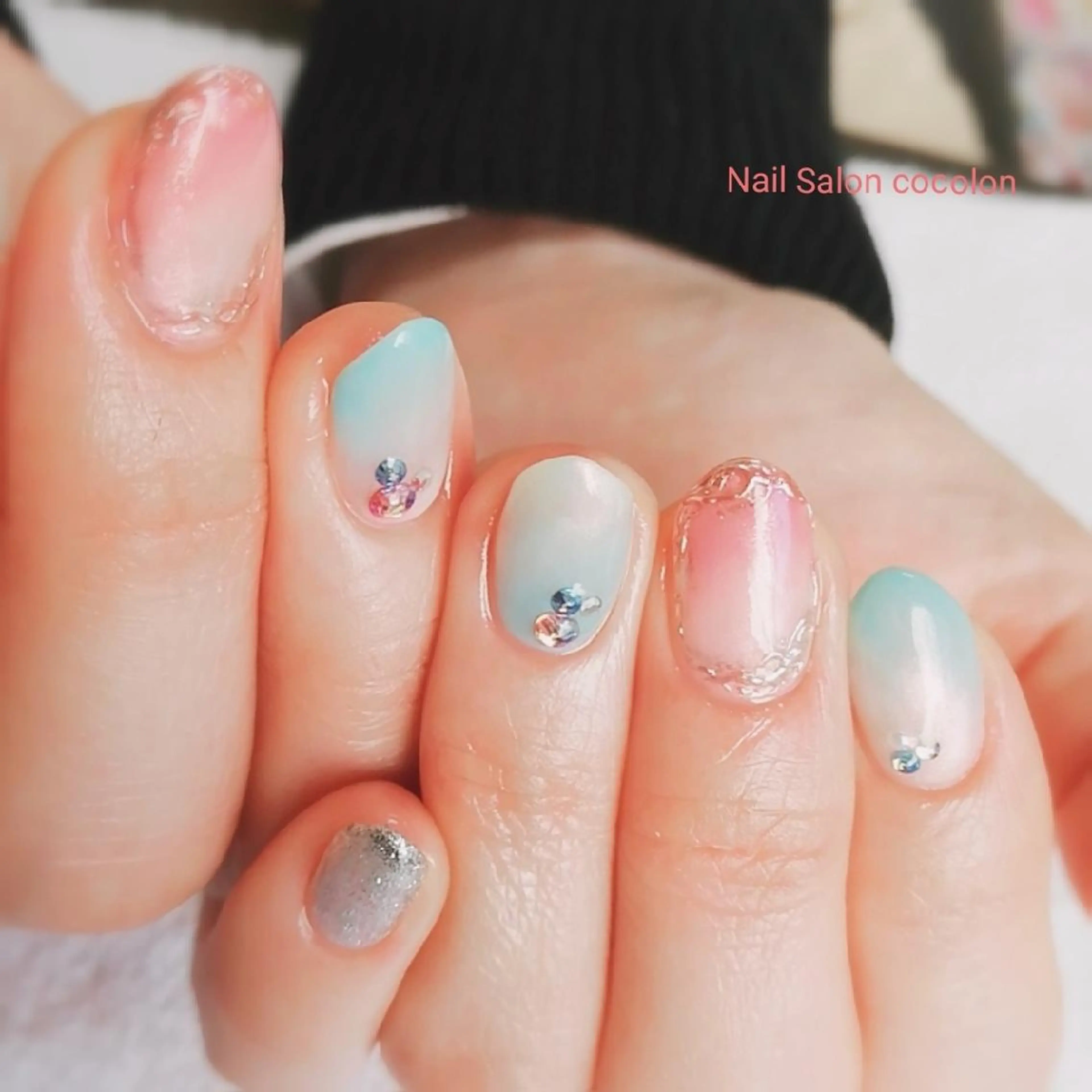 ネイル アートネイル グラデーション 柴崎 美幸のネイルデザイン