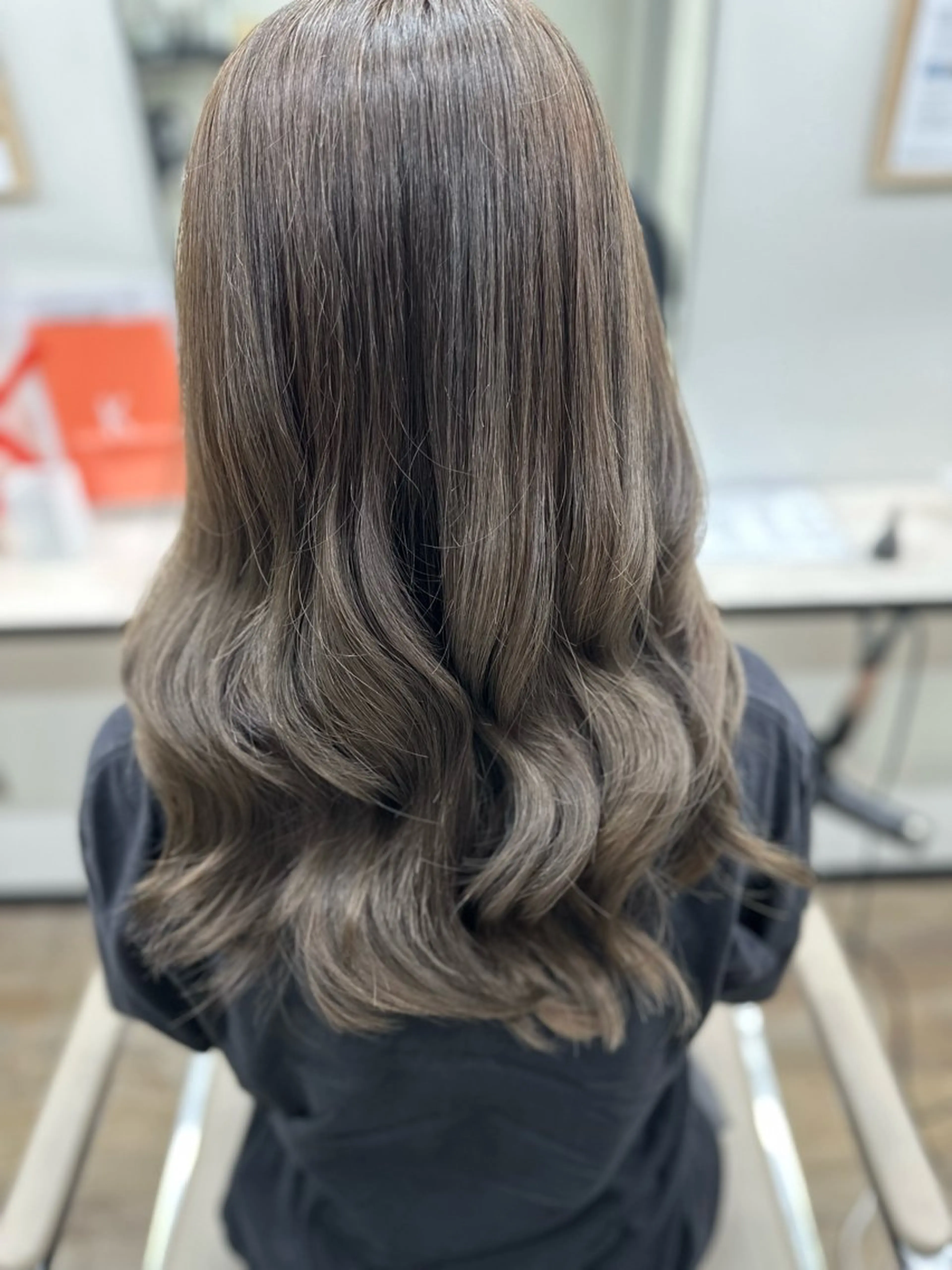 カラー ベージュカラー ショコラベージュ ⟡.·mamiya 縮毛矯正/ヘアセットのヘアスタイル
