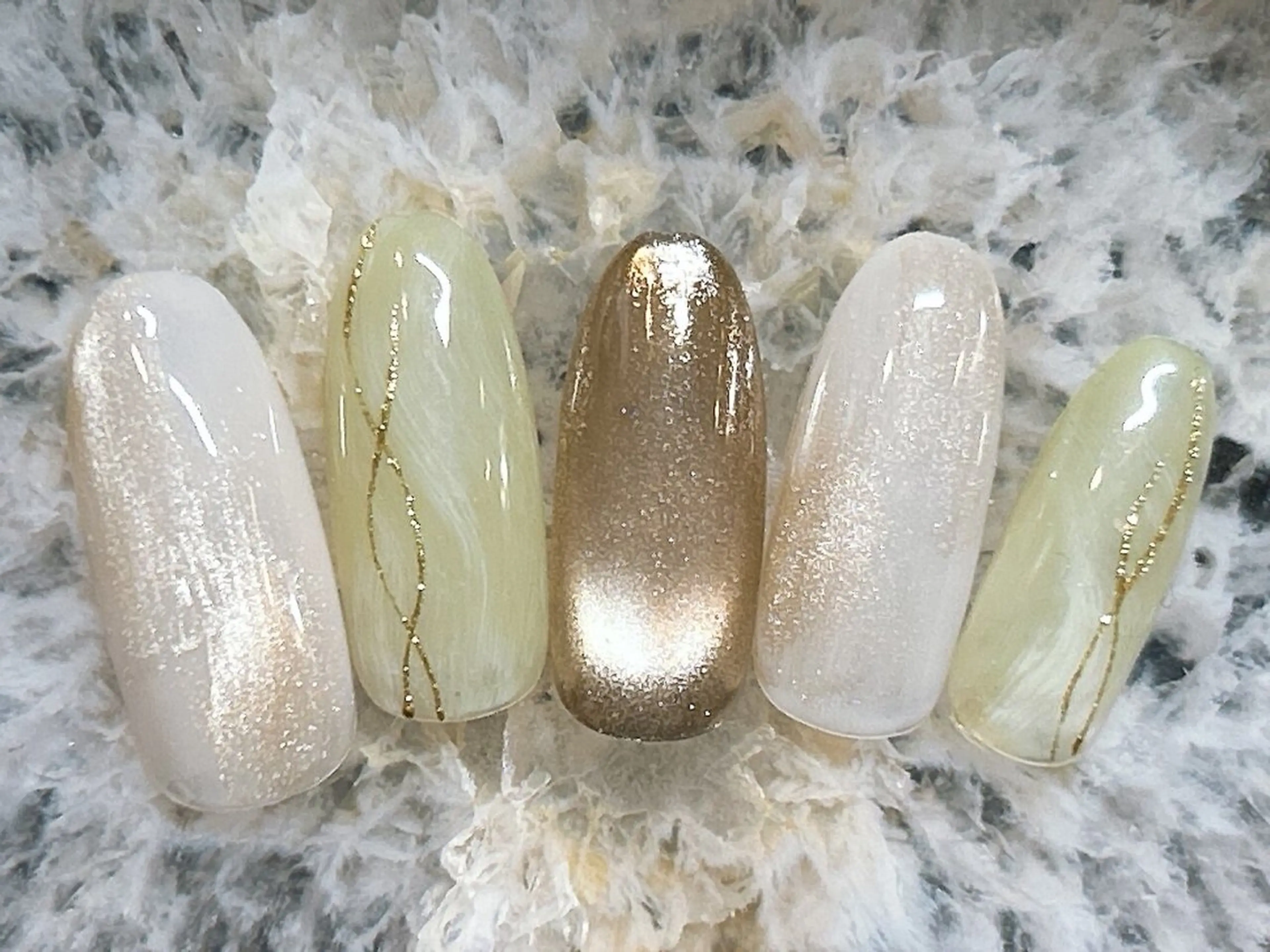 ネイル aimer tomomiのネイルデザイン