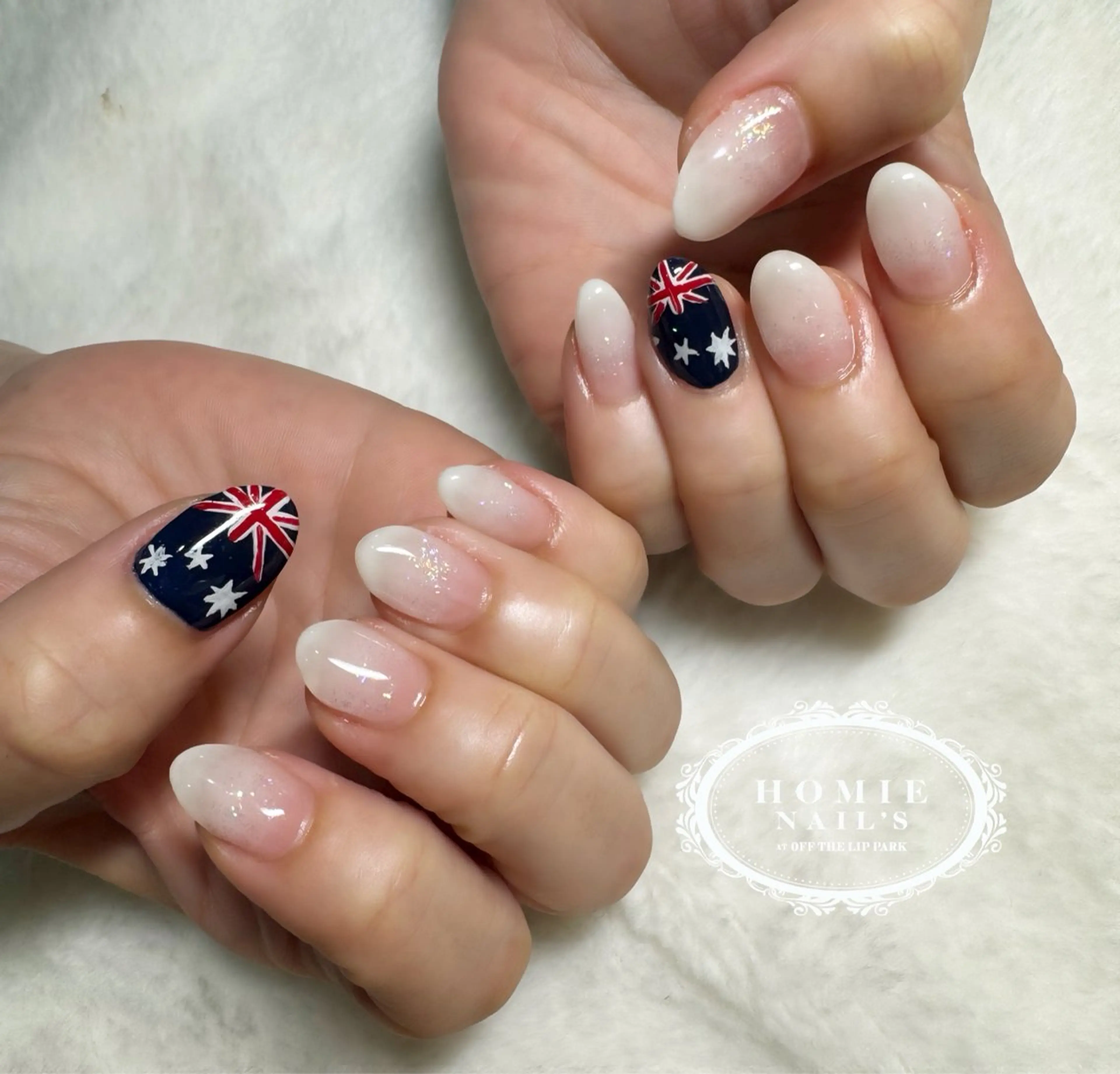 ネイル ラメ(グリッター) オフザリップパーク Asamiのネイルデザイン