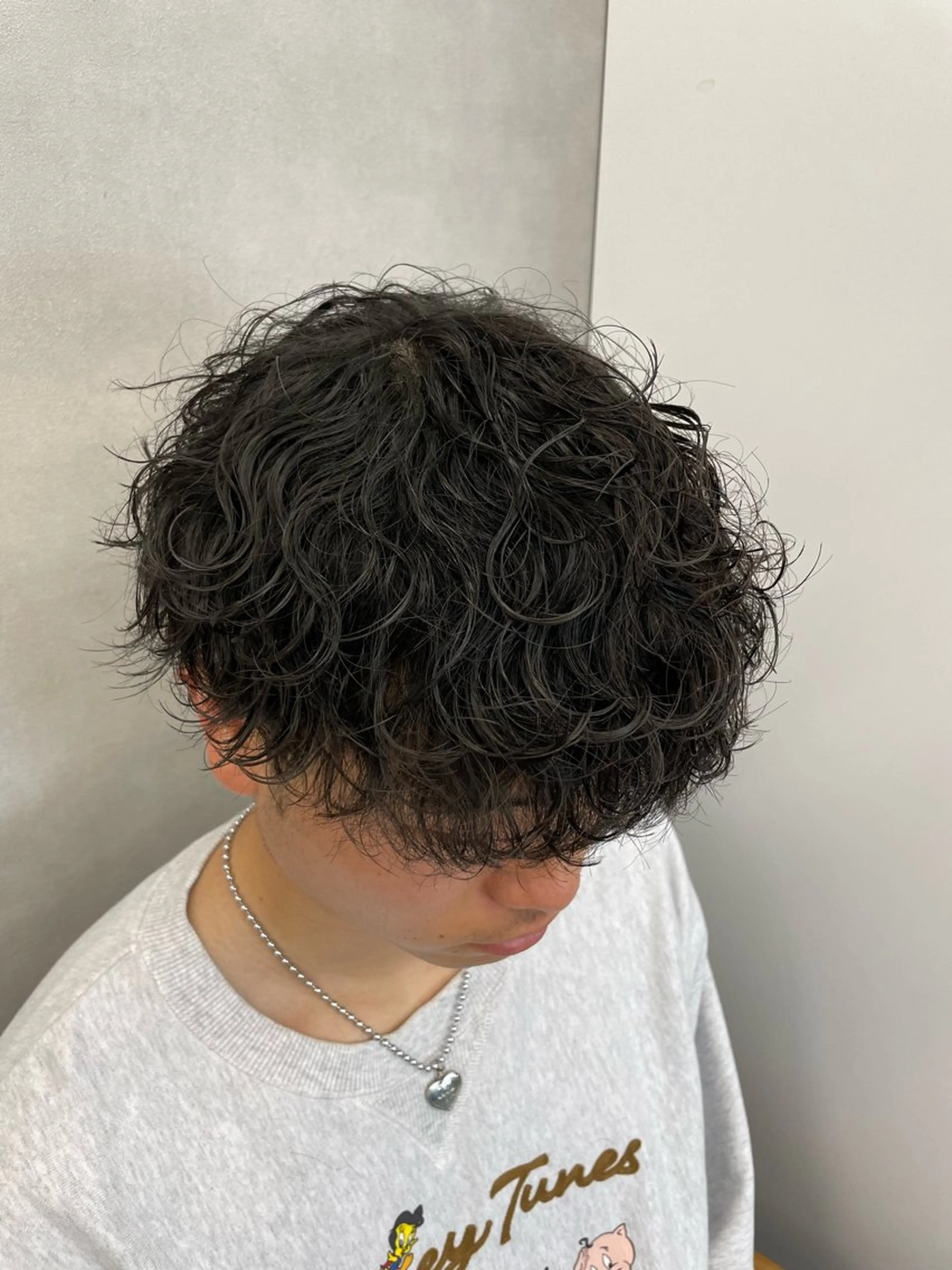 パーマ メンズ マッシュ 波巻きパーマ カット パーマ 安藤 晴大のヘアスタイル